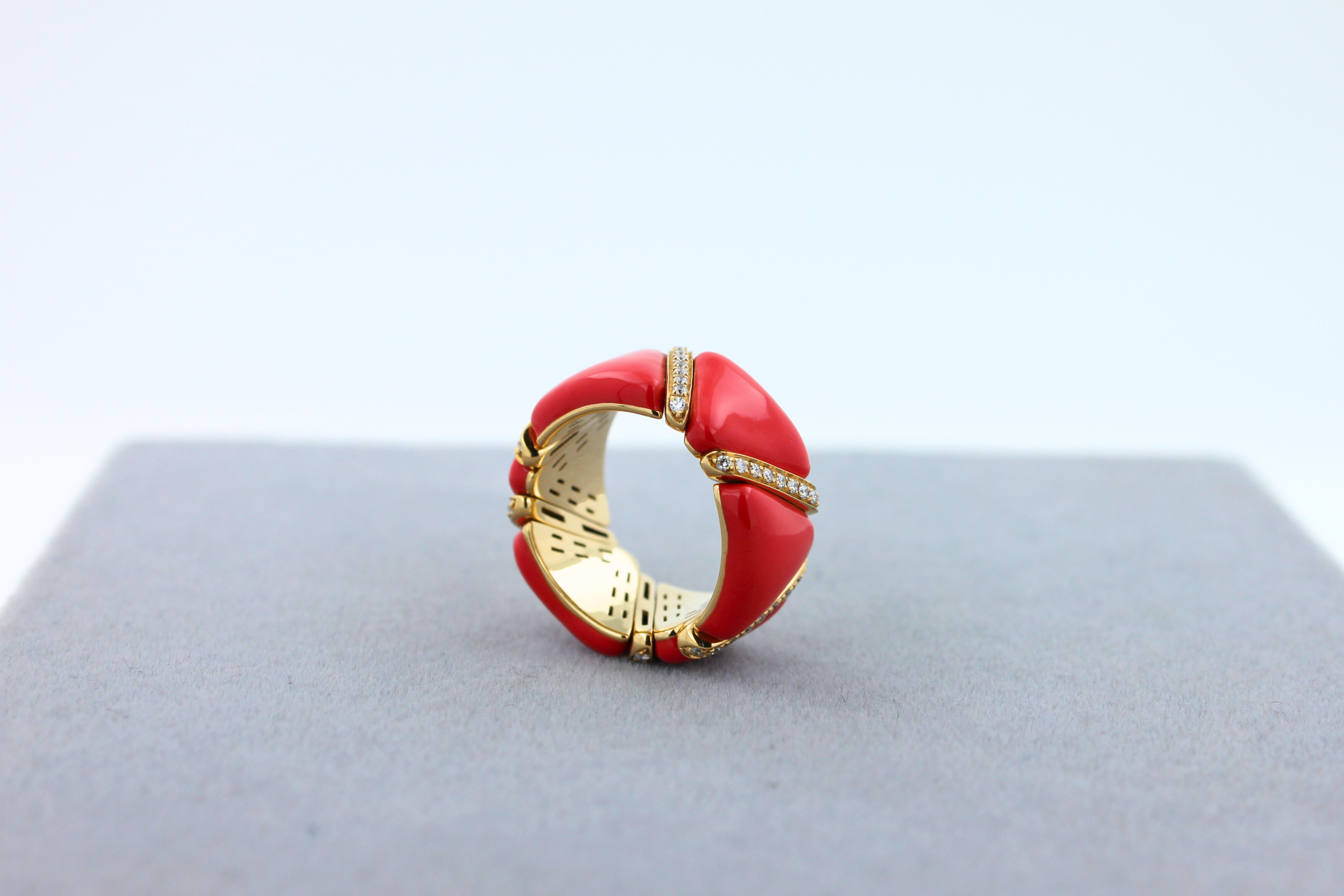Diamond Red Coral Enamel Flexible Eternity Band 18 Karat Yellow Gold Unique Ring In New Condition For Sale In Oakton, VA