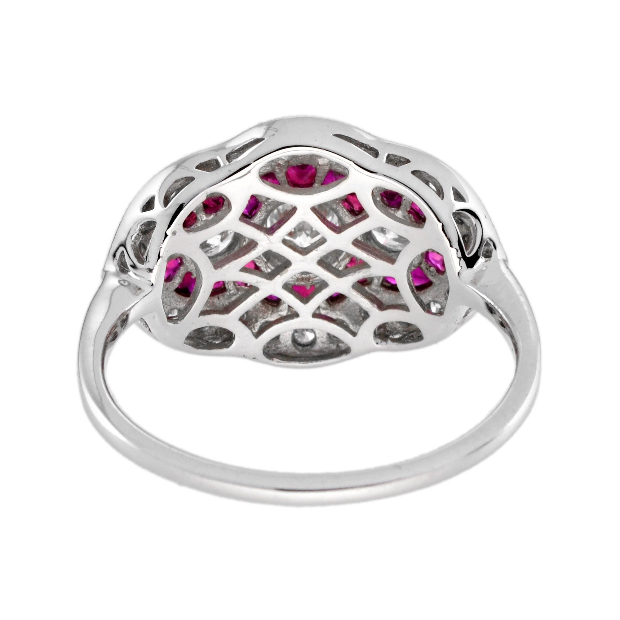Diamond & Red Pink Ruby Art Deco Style Three Stone 14K White Gold Ring In condizioni Nuovo in vendita a Oakton, VA