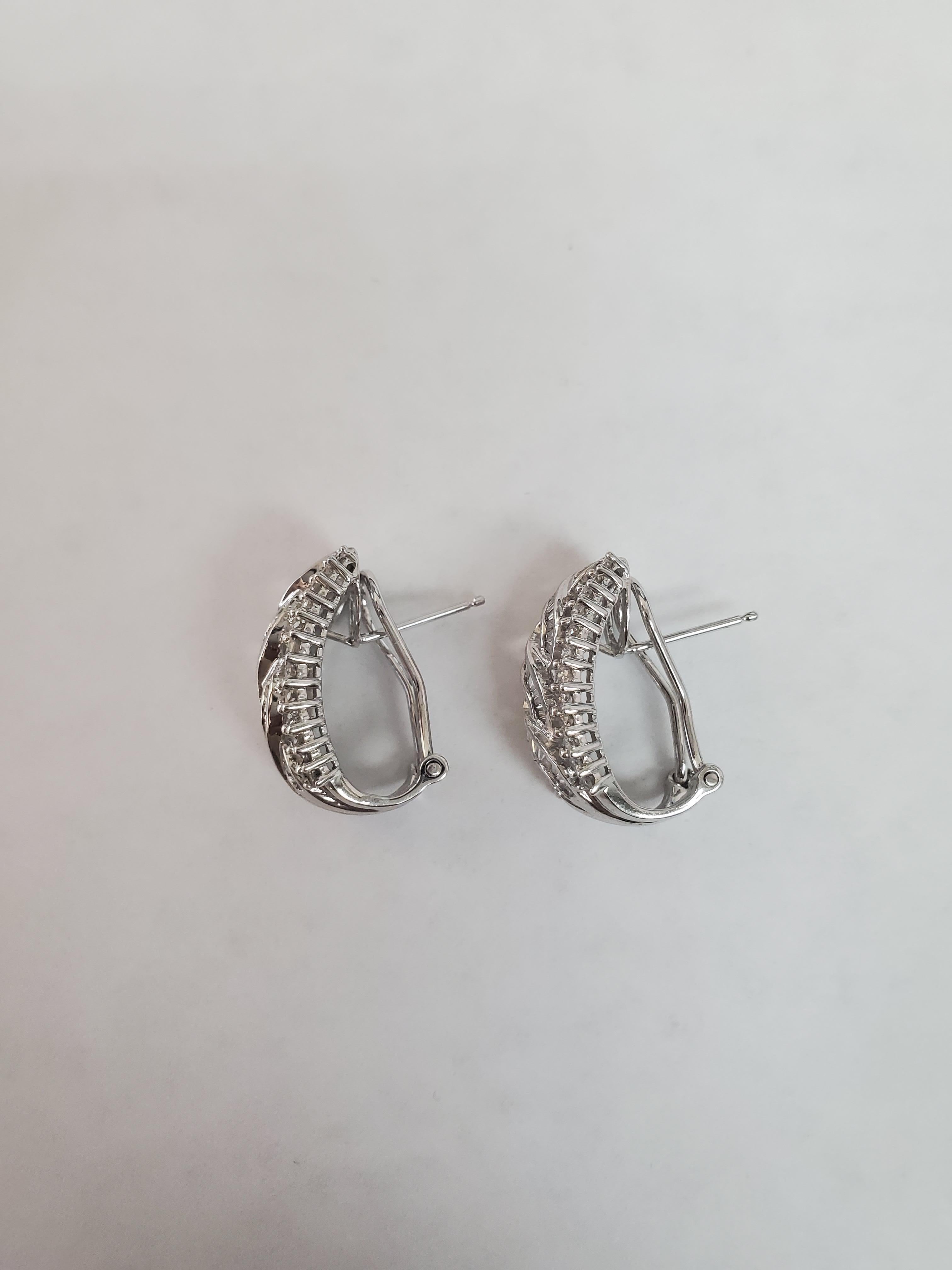 Women's or Men's Diamond Ribbon Diamond Earrings 1.46cttw 14k White Gold For Sale