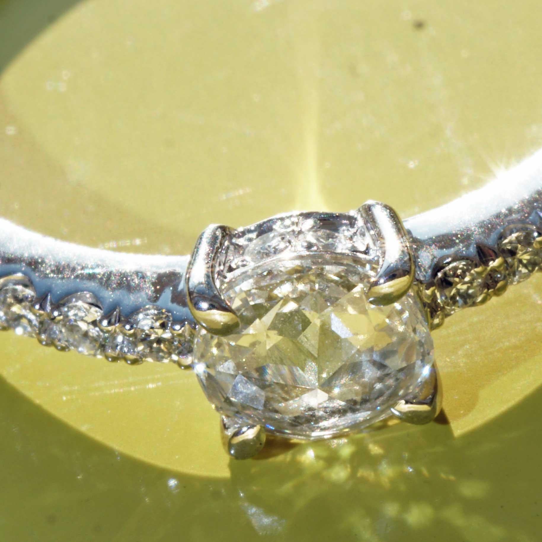 Taille rose Bague en diamant  0.29 0.20 ct Third Carat Understatement Ring so cute and elegant en vente