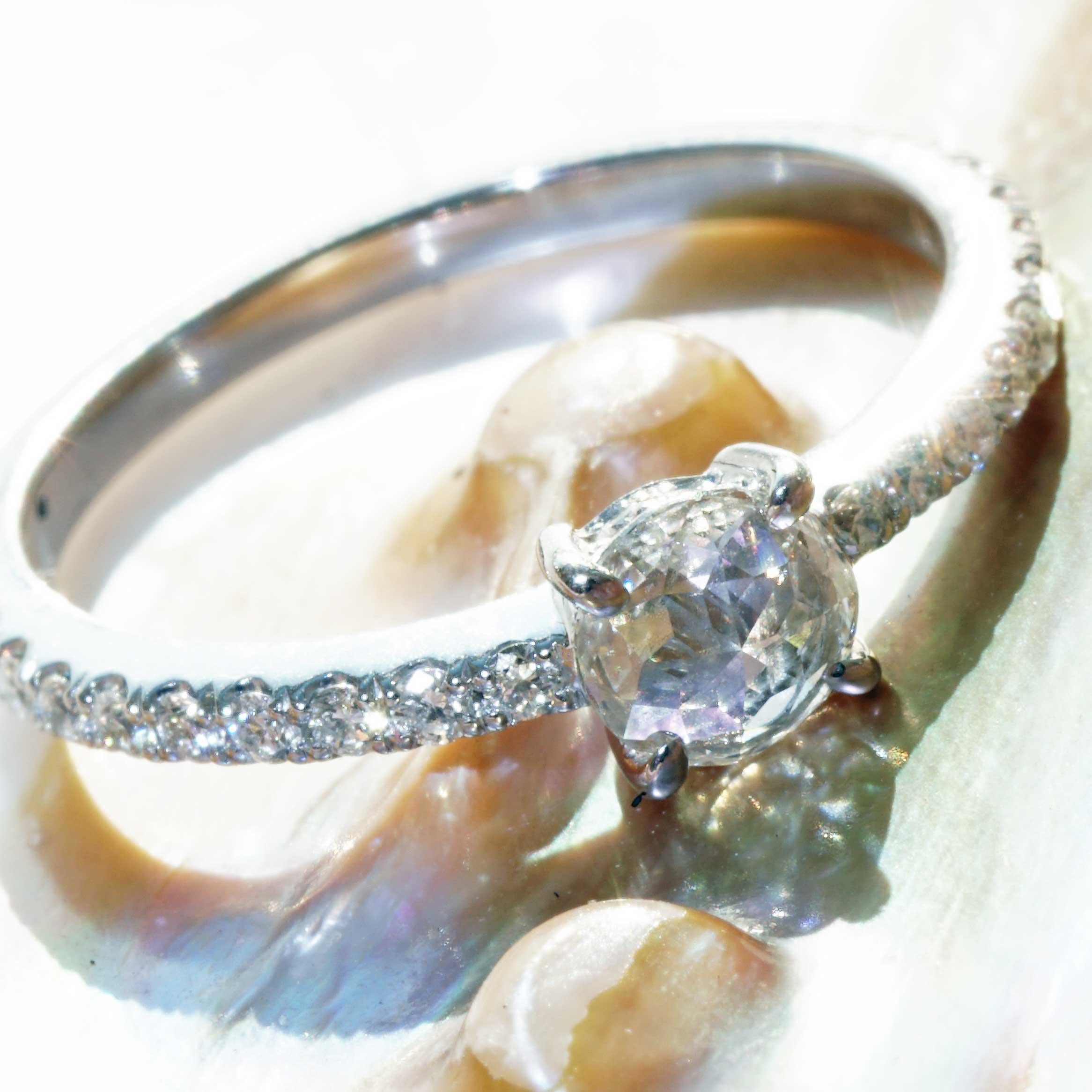 Bague en diamant  0.29 0.20 ct Third Carat Understatement Ring so cute and elegant en vente 2