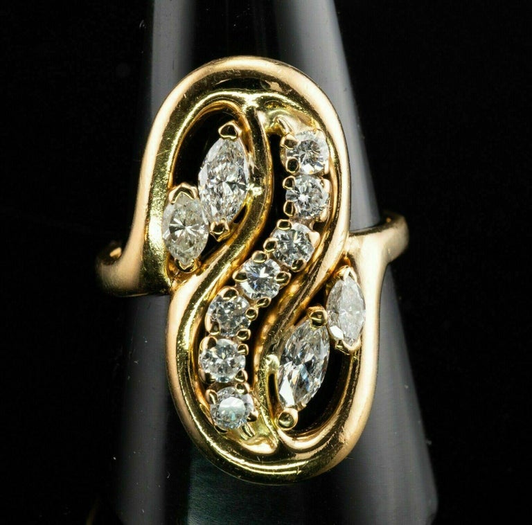 Diamond Ring 14K Gold Marquise Round cut Vintage 1.70ct For Sale at 1stDibs