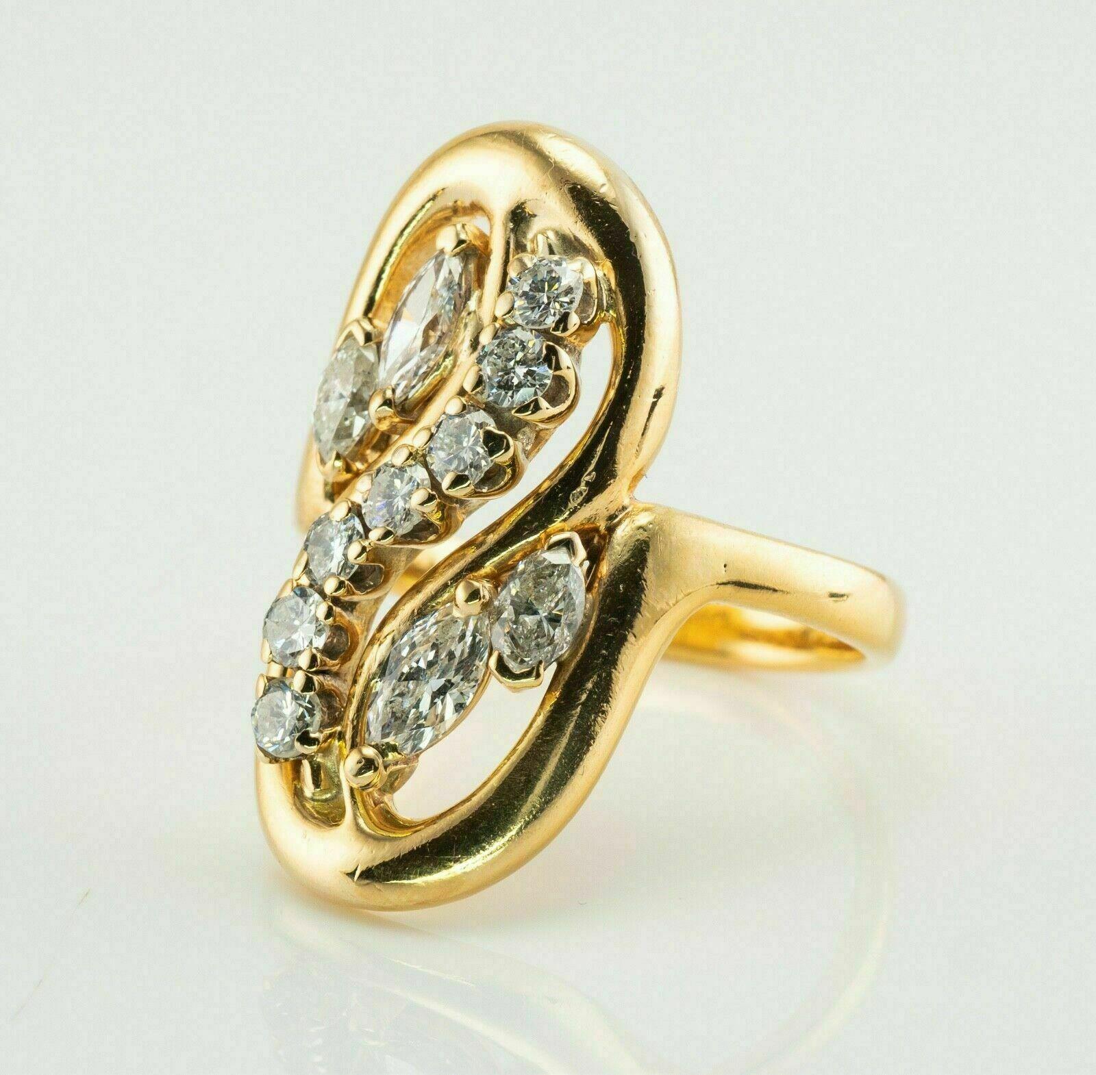 Women's Diamond Ring 14K Gold Marquise Round cut Vintage 1.70ct For Sale