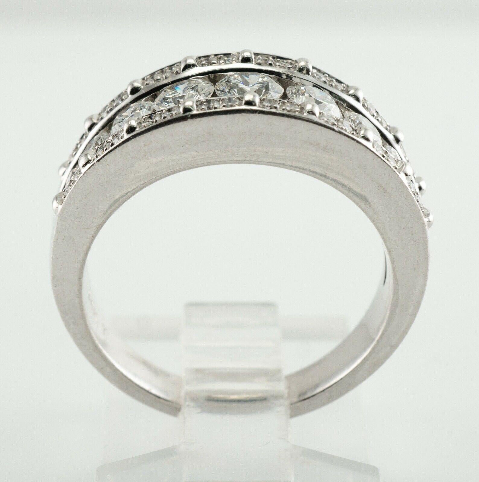 Bague de mariage en or blanc 14 carats 1,39 TDW en vente 5