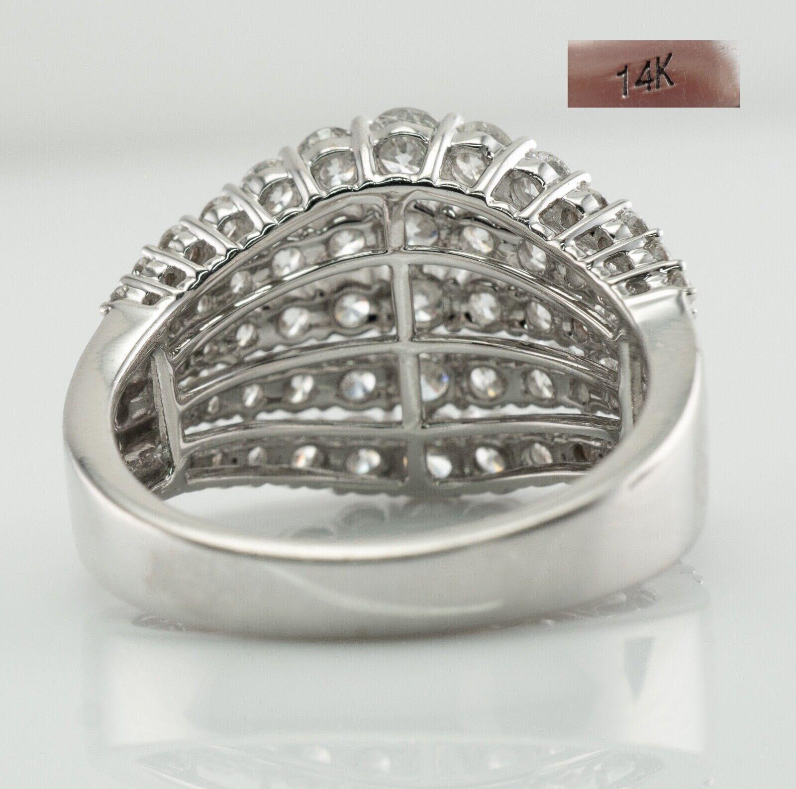 Anello con diamante a fascia in oro bianco 14K 3,00cts TDW Cluster in vendita 1