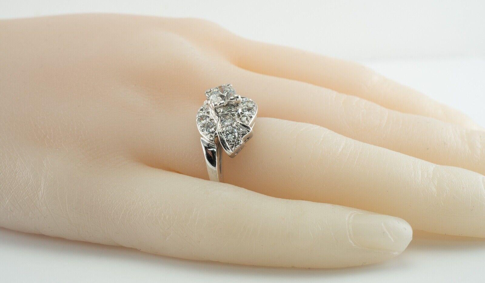 Anello con diamanti in oro bianco 14K Vintage 1,20 TDW in vendita 2