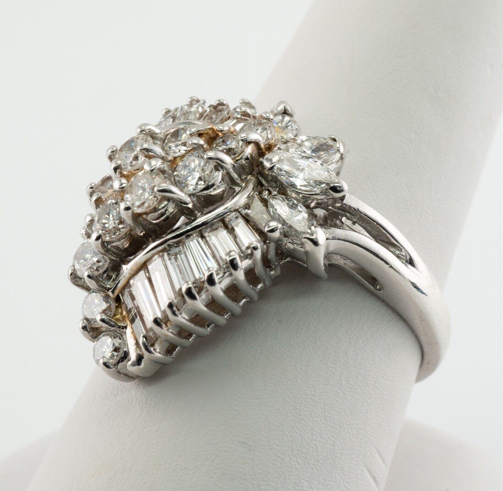 Anello con diamante in oro bianco 14K Vintage Cluster 1,73 TDW in vendita 6