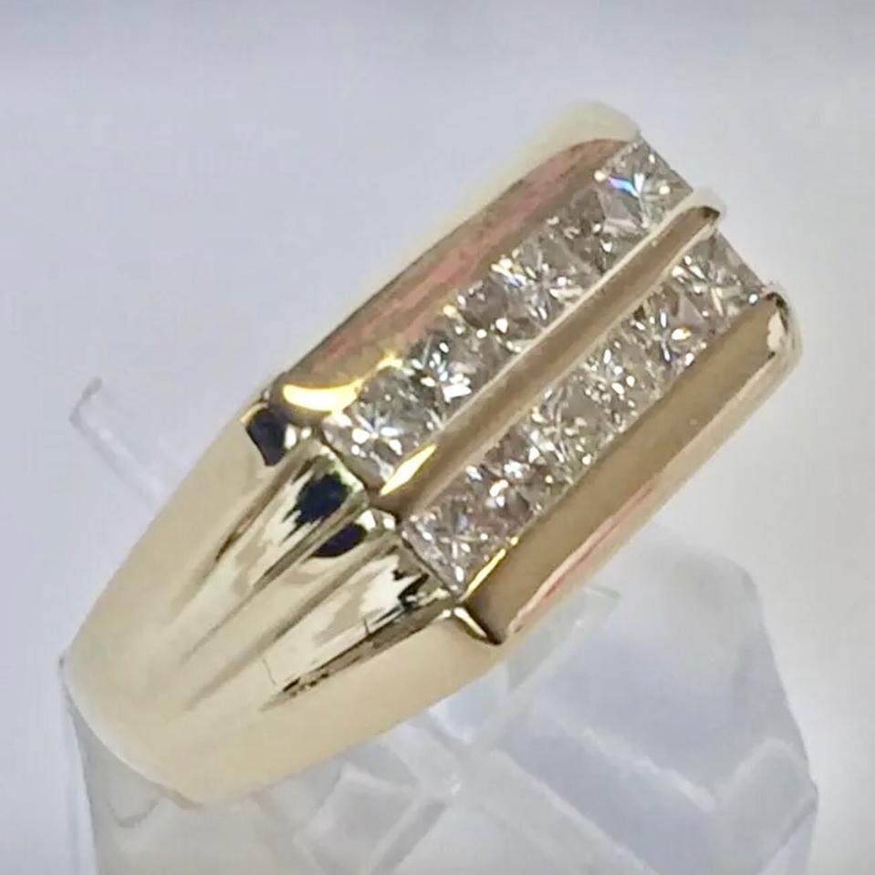 Diamantring 14k Gelbgold 2 TCW Prinzessinnenschliff Unisex zertifiziert im Zustand „Neu“ im Angebot in Brooklyn, NY