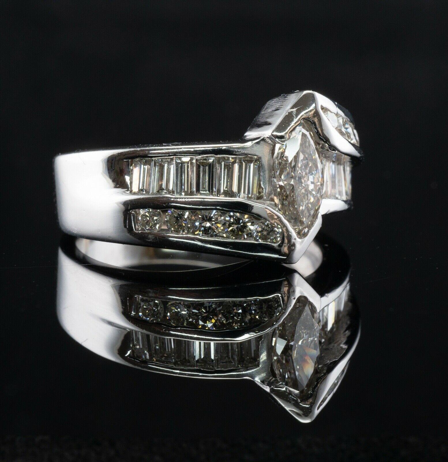 Taille Marquise Bague de fiançailles à anneau en or blanc 18 carats avec diamants taille marquise en vente