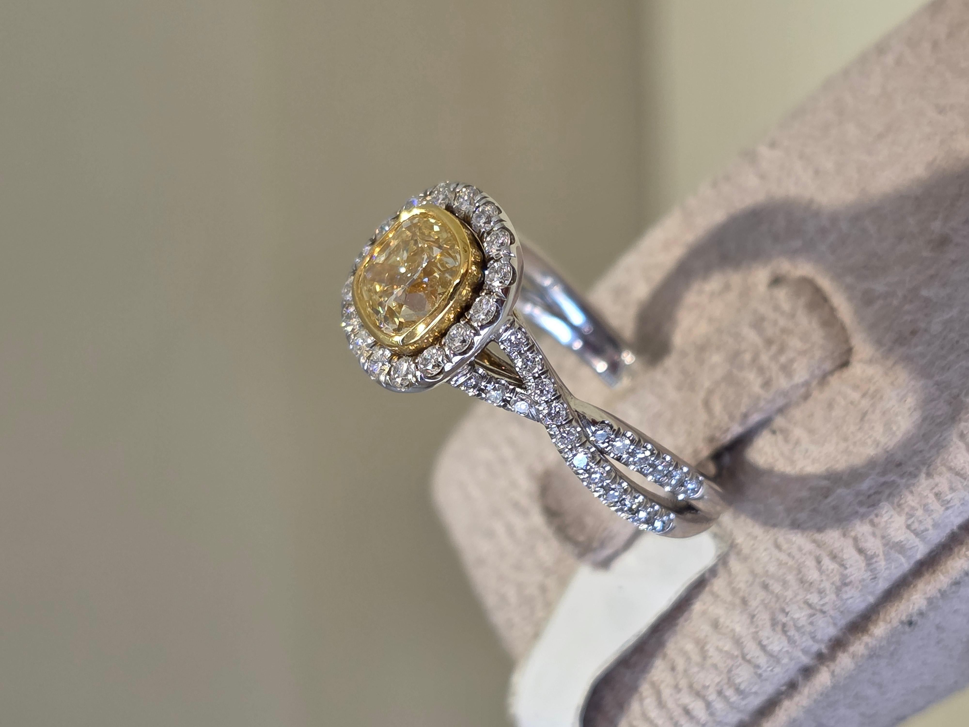 Anello con diamante in oro bianco 18k in vendita 2