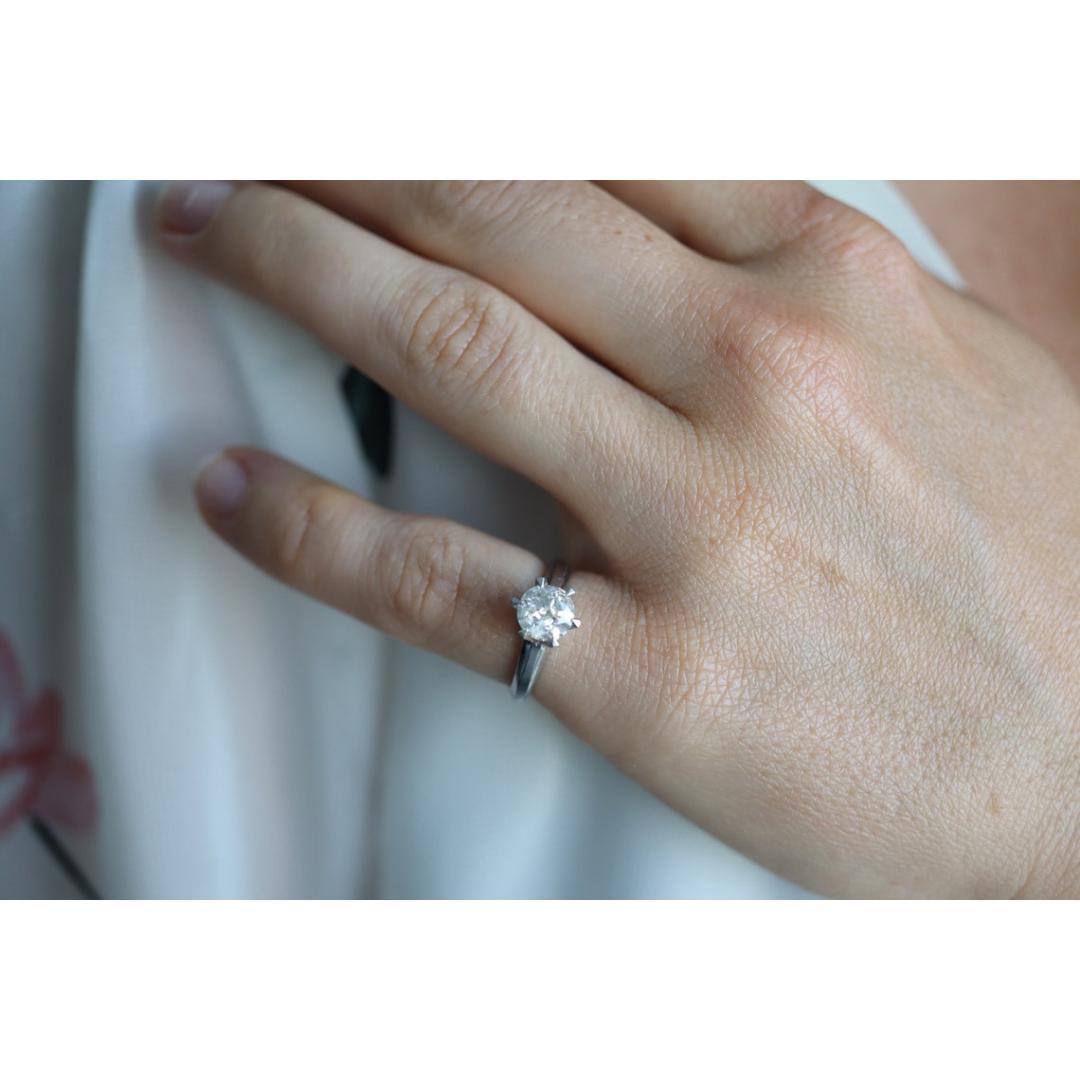 Diamantring. 1 Karat Diamant Solitär Platinring. PT850 Plat Großer Diamant im Zustand „Gut“ im Angebot in Port Charlotte, FL