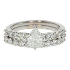 Diamond Ring and Wedding Band, 14 Karat White Gold Pear Brilliant 1.41 Carat