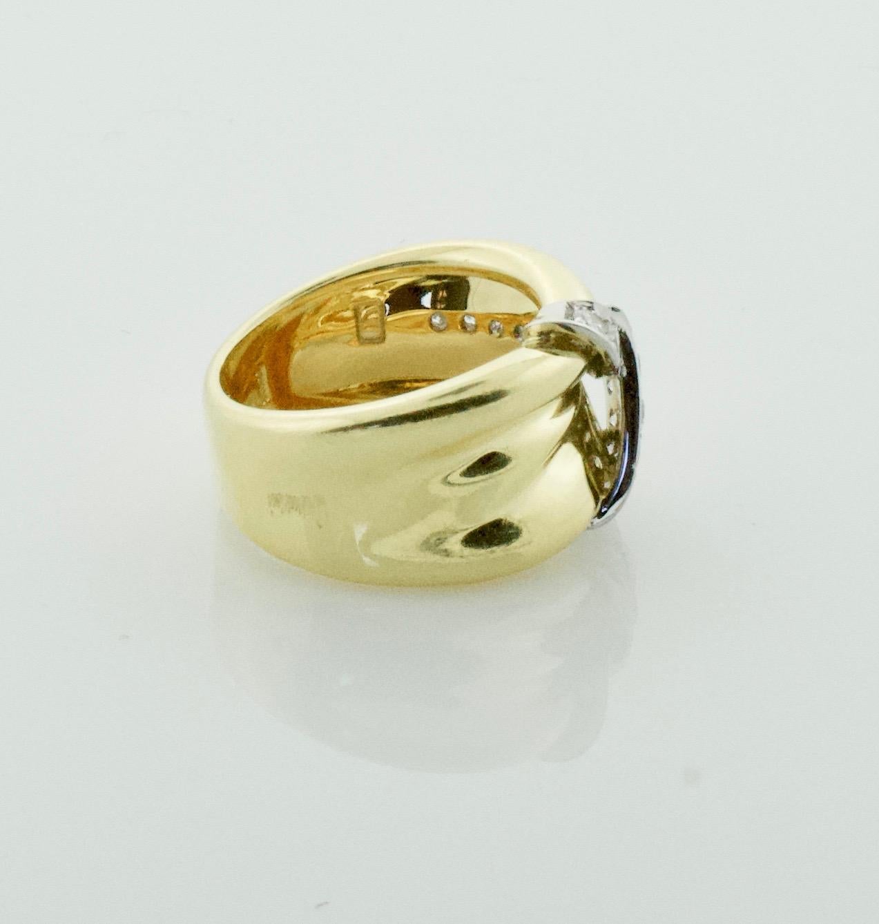 Round Cut Diamond Ring by Damiani in 18 Karat Yellow Gold For Sale