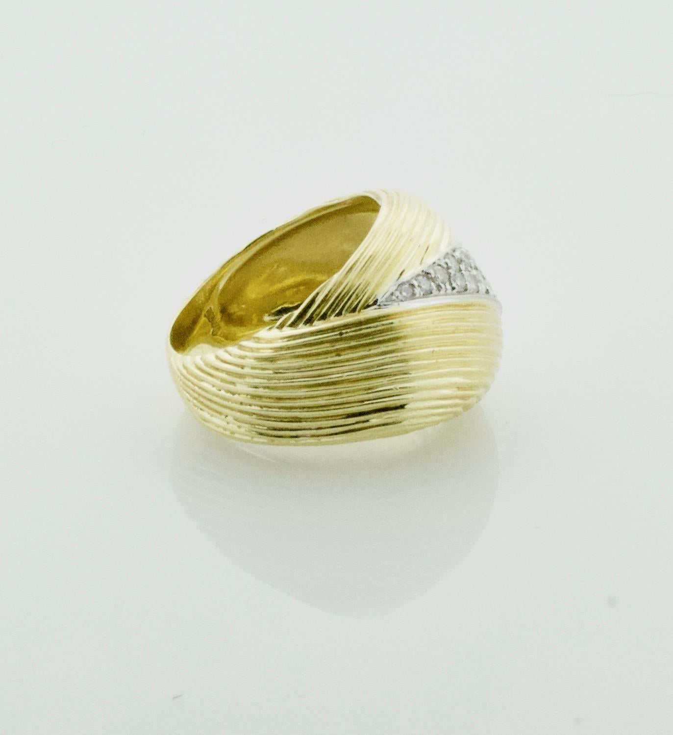 Round Cut Diamond Ring by Damiani in 18 Karat Yellow Gold