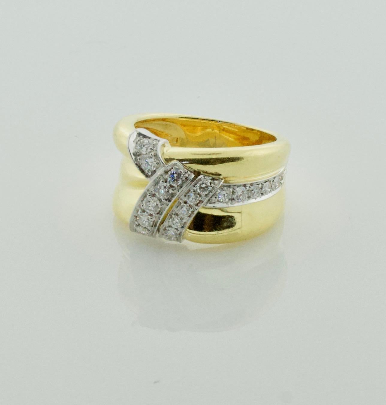 Women's or Men's Diamond Ring by Damiani in 18 Karat Yellow Gold For Sale