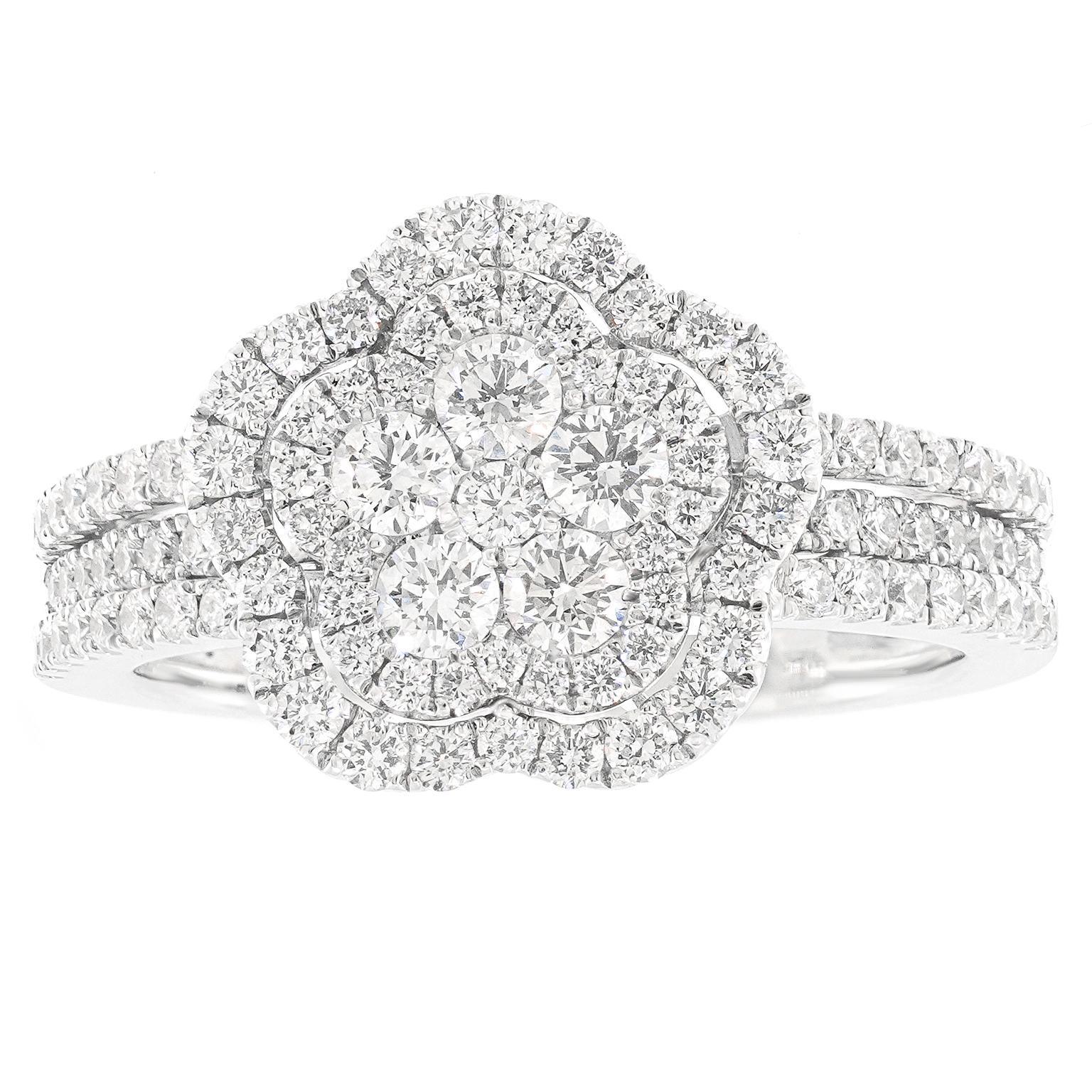 Taglio rotondo Anello con diamante di Spark Creations in vendita