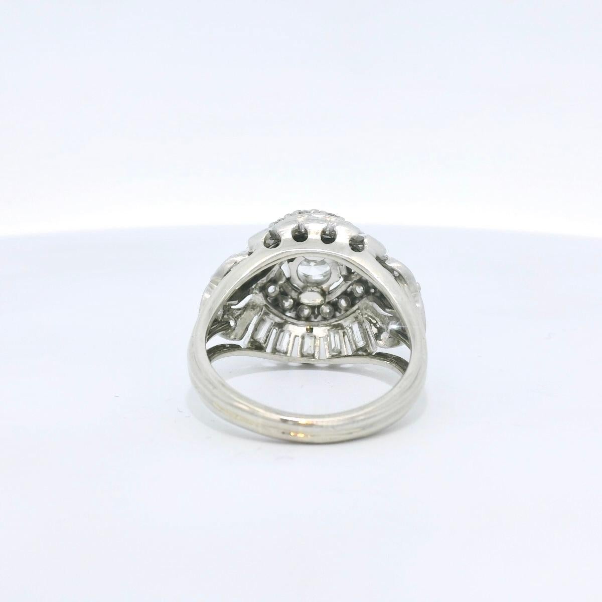 Women's or Men's Diamond ring circa 1970 For Sale