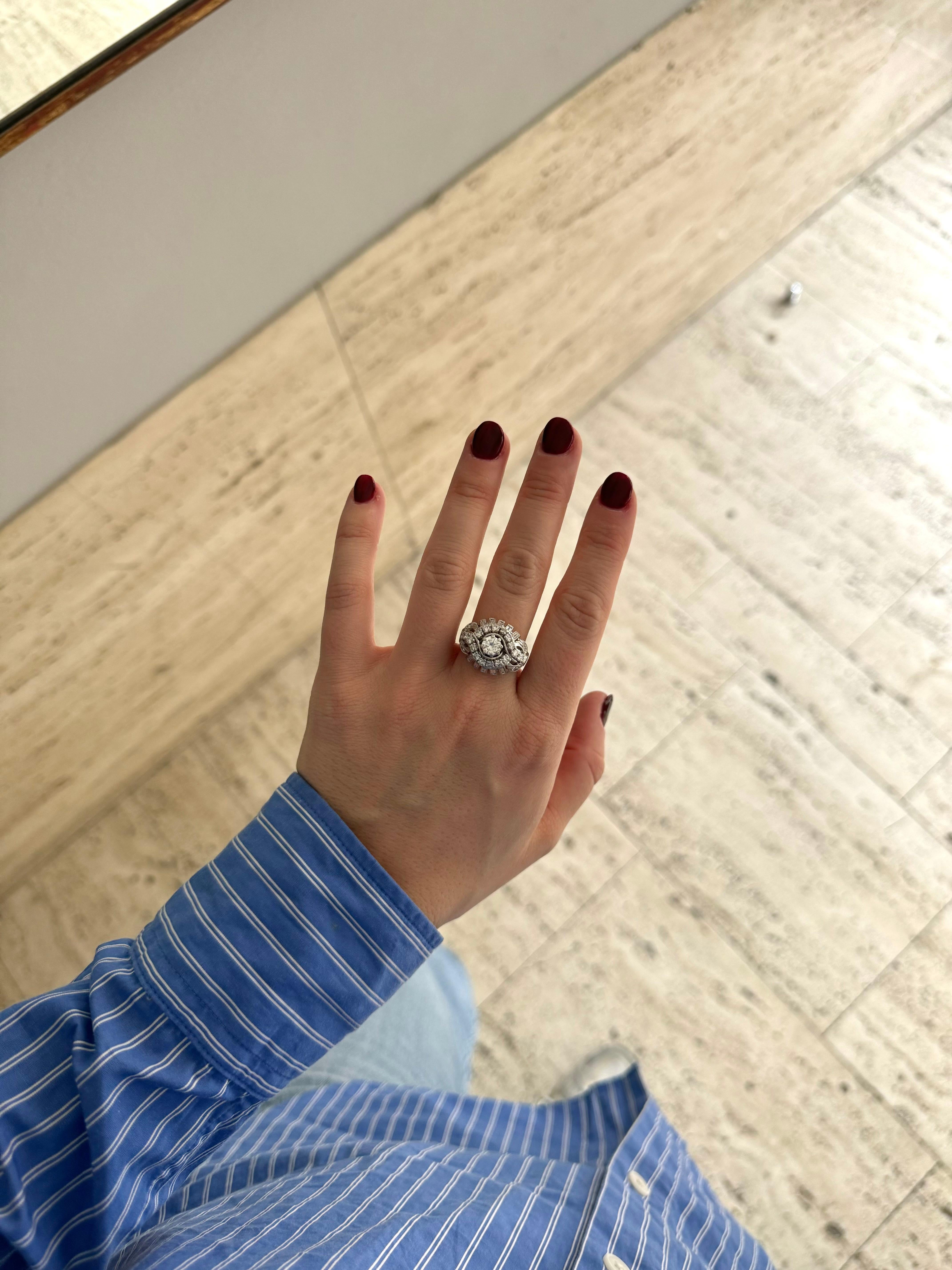 Diamond ring circa 1970 For Sale 1