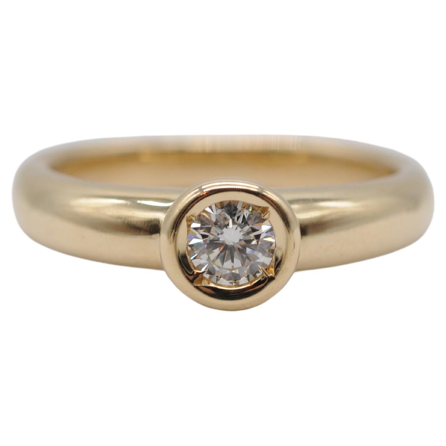Diamond ring Clarity:VVS1 Color.E Carats:0.30ct in 14k yellow gold  For Sale