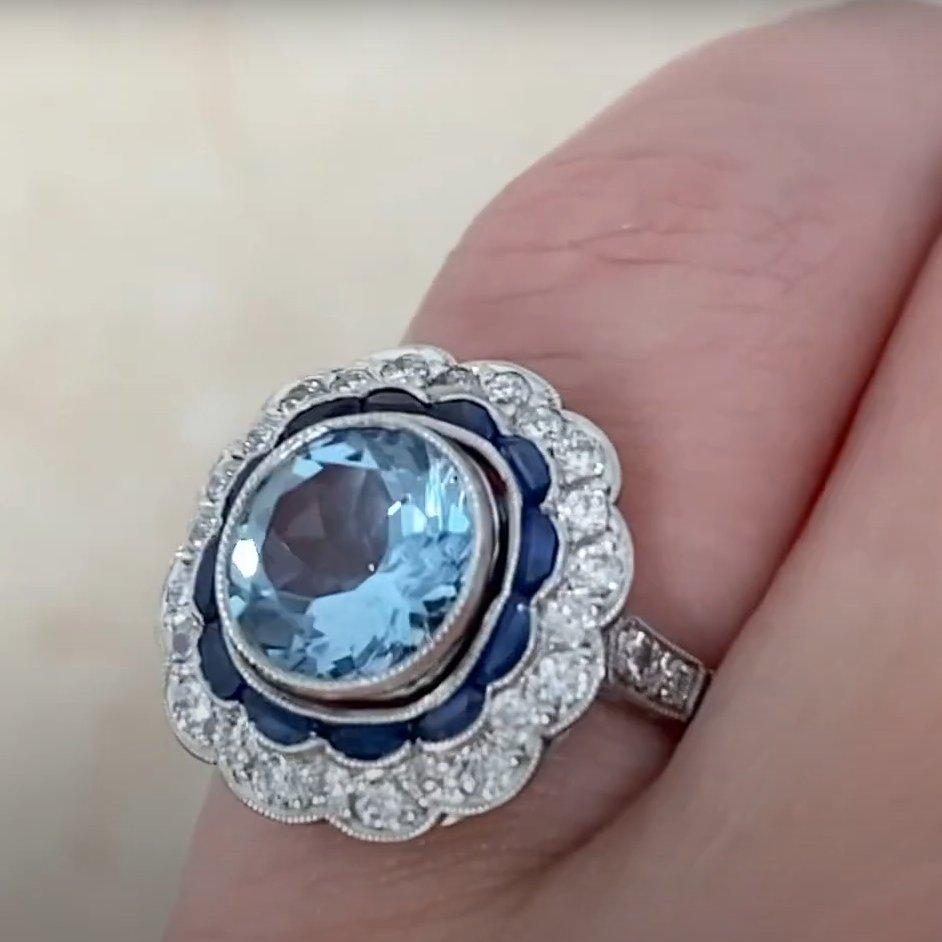 Donna Anello con diamante a doppio alone in platino (circa 1,60 carati), acquamarina taglio rotondo in vendita