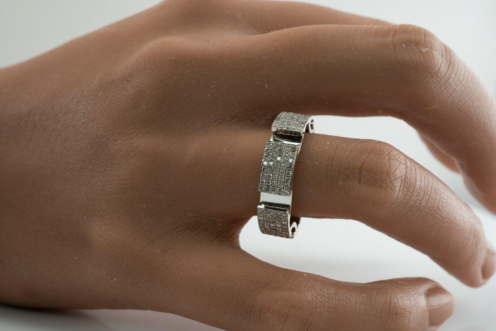 Anello di diamanti per l'eternità Anello in oro bianco 14K Whiting 1,09 ctw in vendita 5