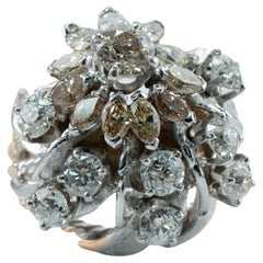 Bague fleur en or 14 carats et diamants  4,07 TDW cocktail vintage