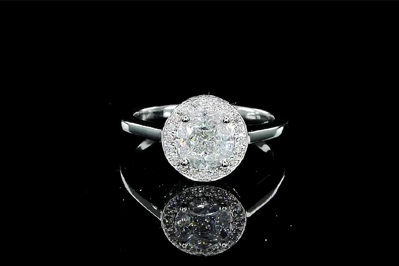 Bague en or blanc 18kt avec diamants
  
  Couleur de l'or et carat : Or blanc 18kt
  Poids : 3.81 grammes
  
  Ensemble avec...
  Type de pierre : Diamants
  Forme : Rond
  Carat : 0.37 (68 Pcs)
  Couleur : F
  Clarté : -
  
  Pierres environnantes