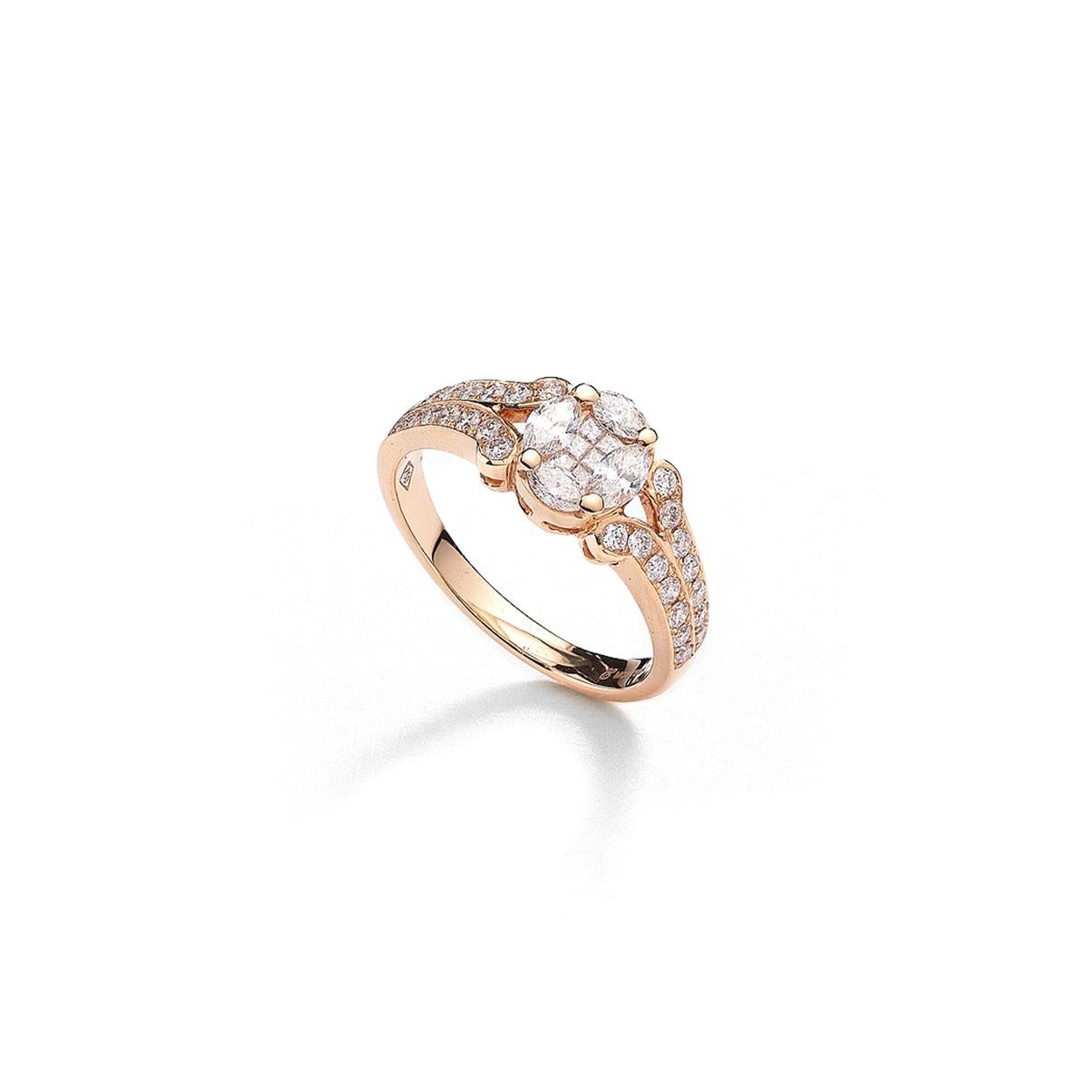 Anello in oro rosa 18kt con 10 diamanti taglio marquise e princess da 0,44 carati e 28 diamanti da 0,39 carati Misura 54  
