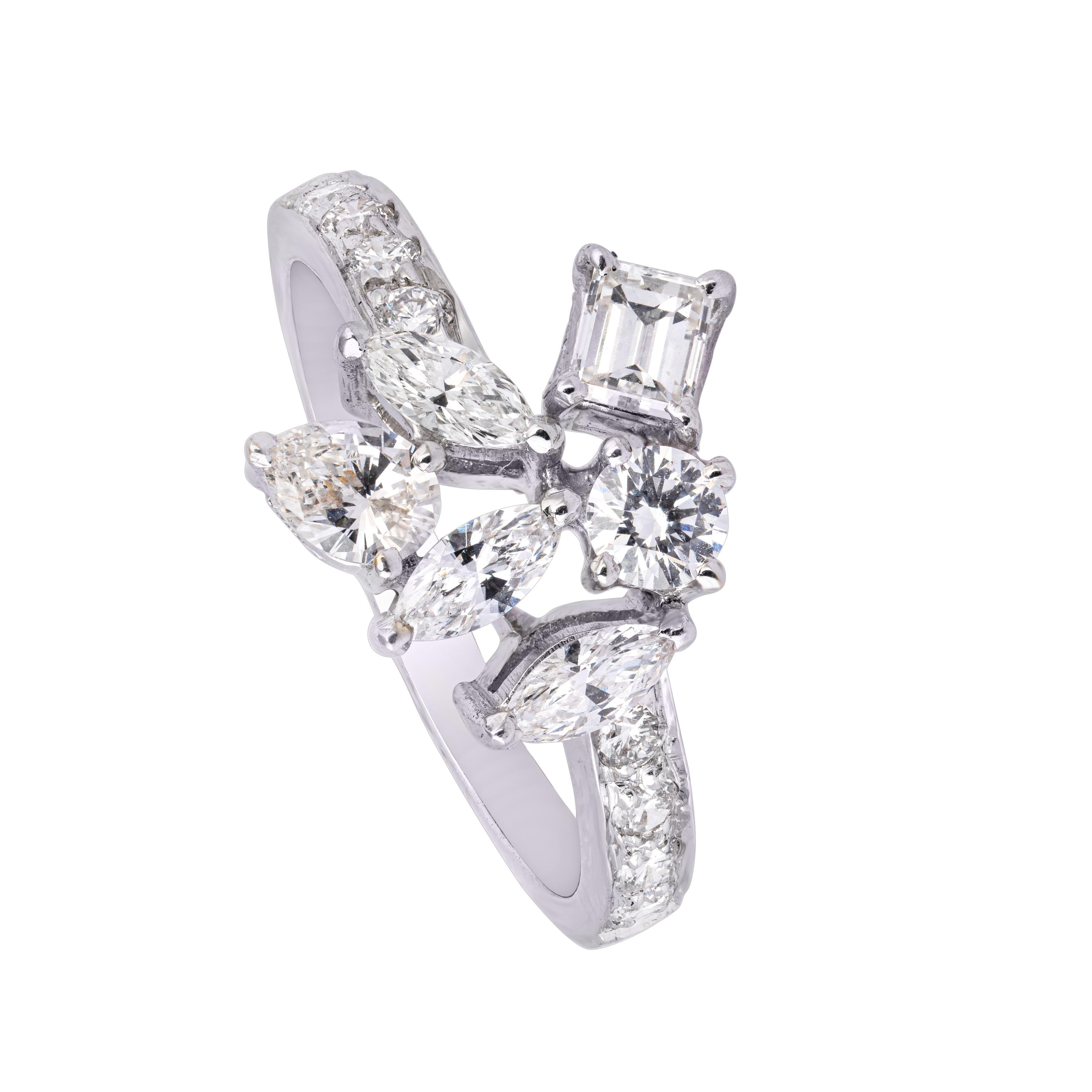 Bague en or avec 1,04cts de diamant Neuf - En vente à jaipur, IN