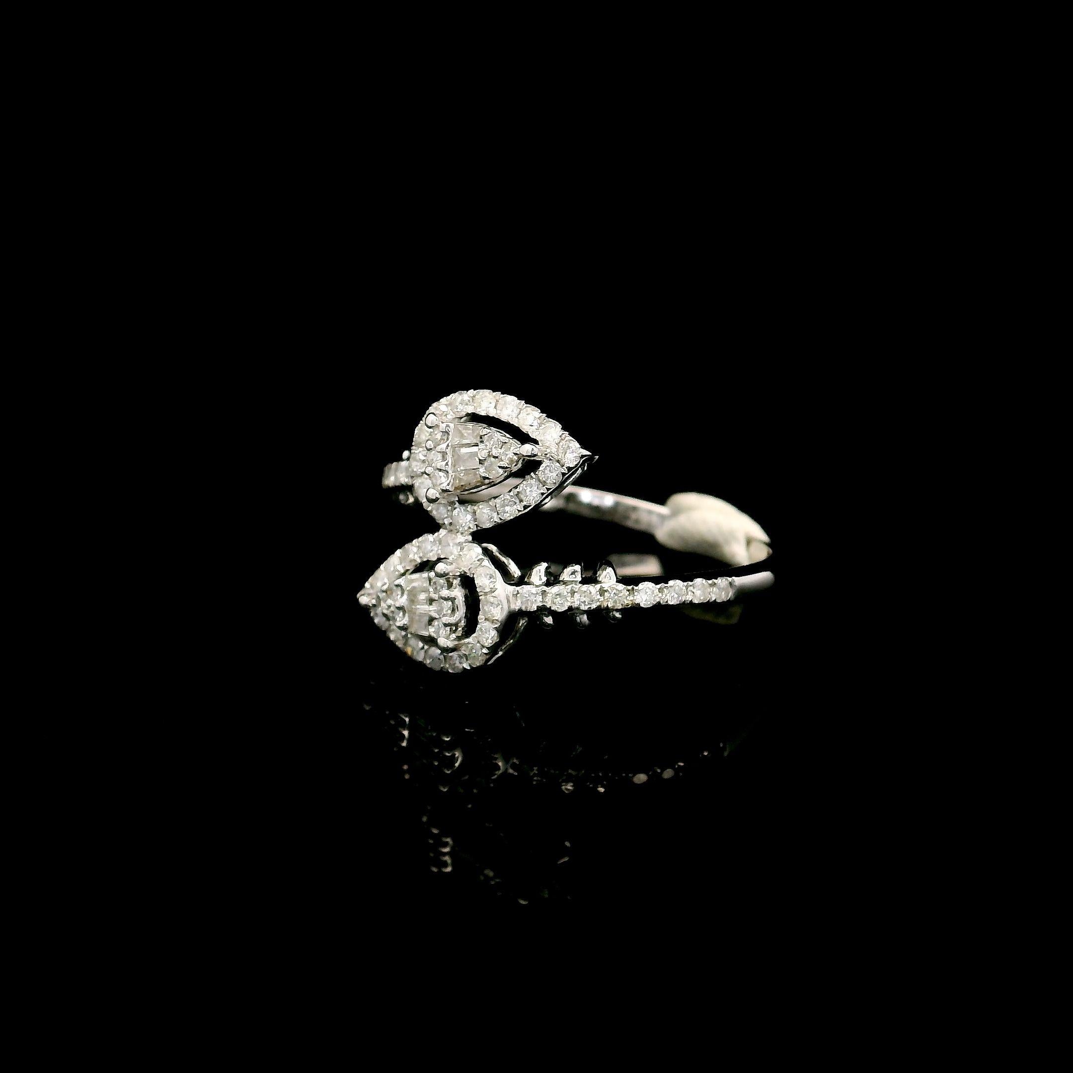 Diamond Ring In New Condition For Sale In บางรัก, TH