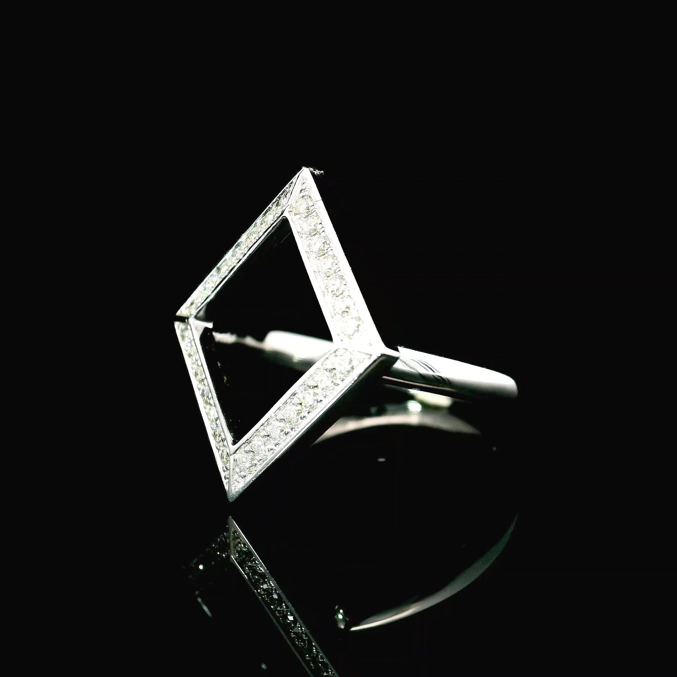 Anello con diamante in vendita 1