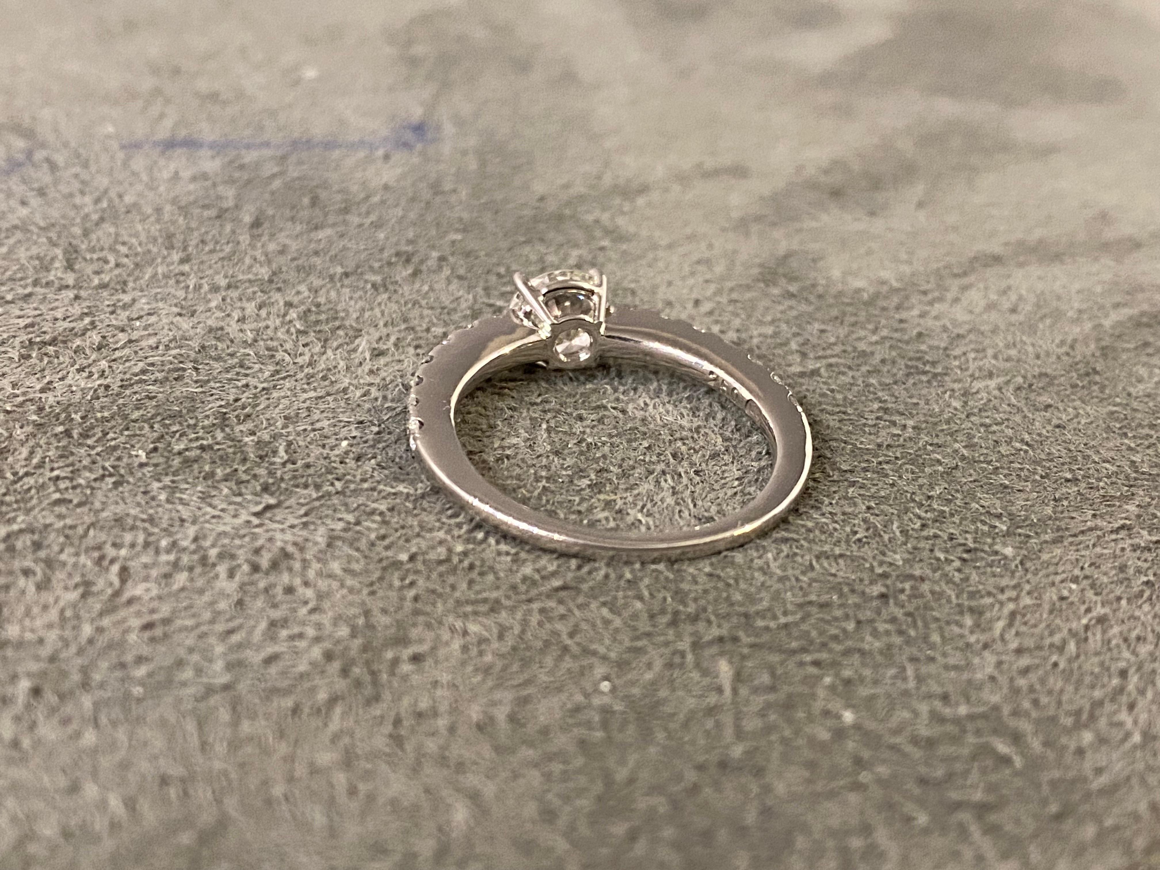 Anillo de diamantes en venta 1