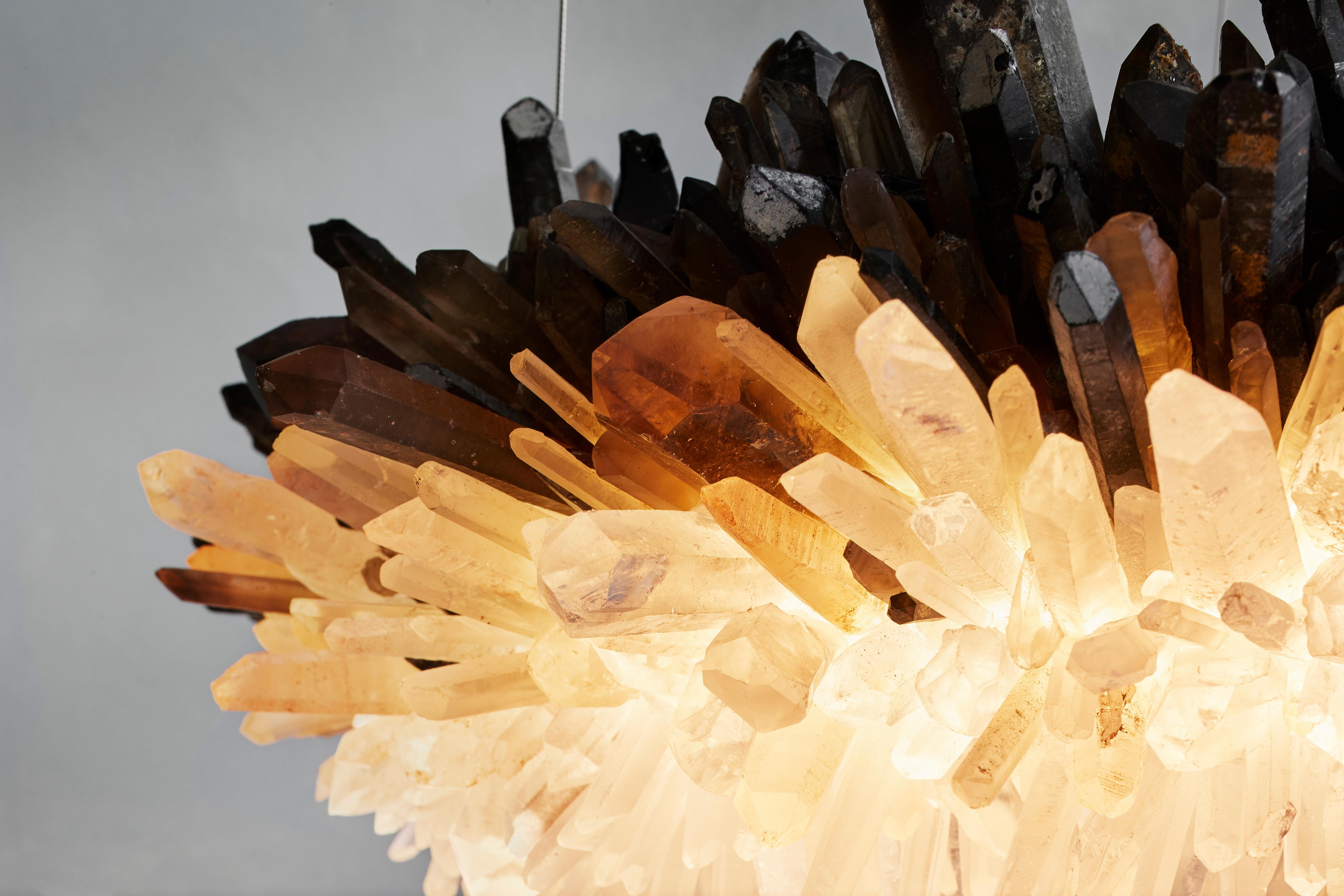 Post-Modern Various Sized, Diamond Ring Gradient Quartz Pendant Light by Christopher Boots For Sale