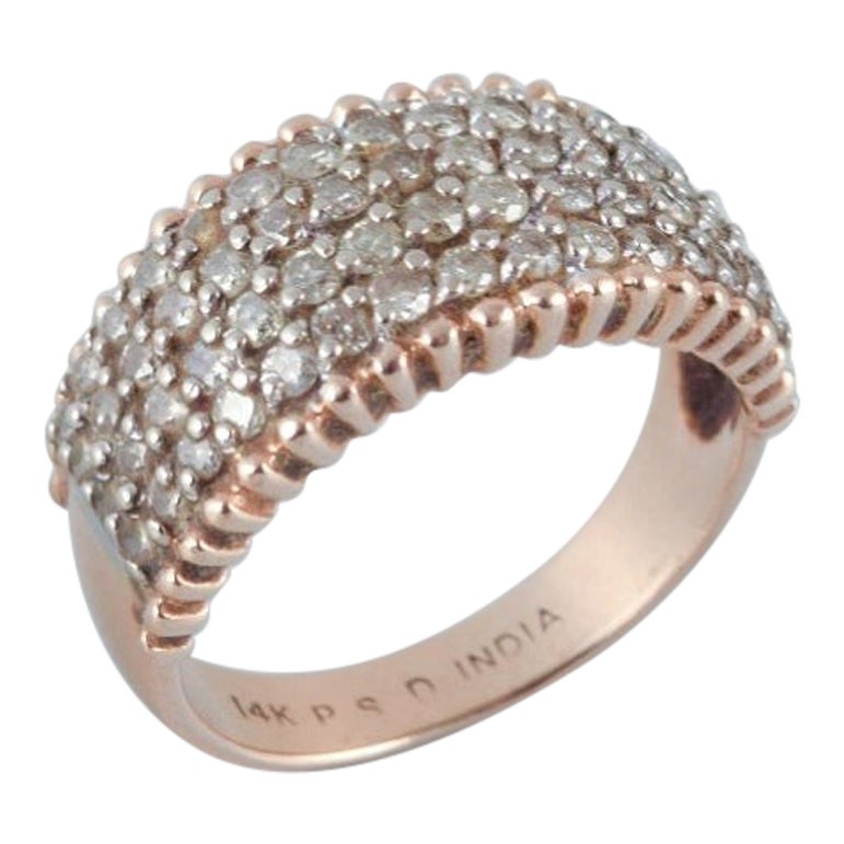 Anello con diamante in oro bianco 14 carati e numerosi diamanti taglio brillante in vendita