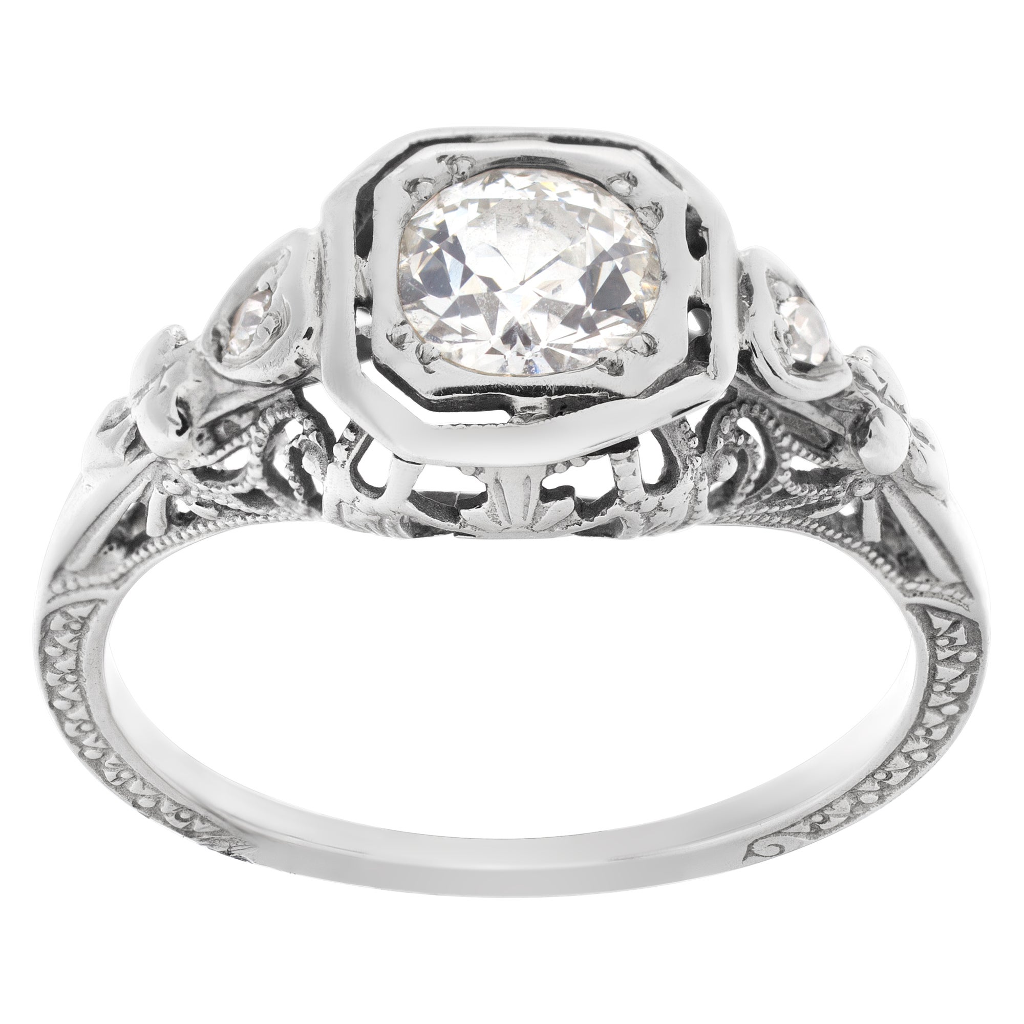 Diamond Ring in 14k White Gold For Sale