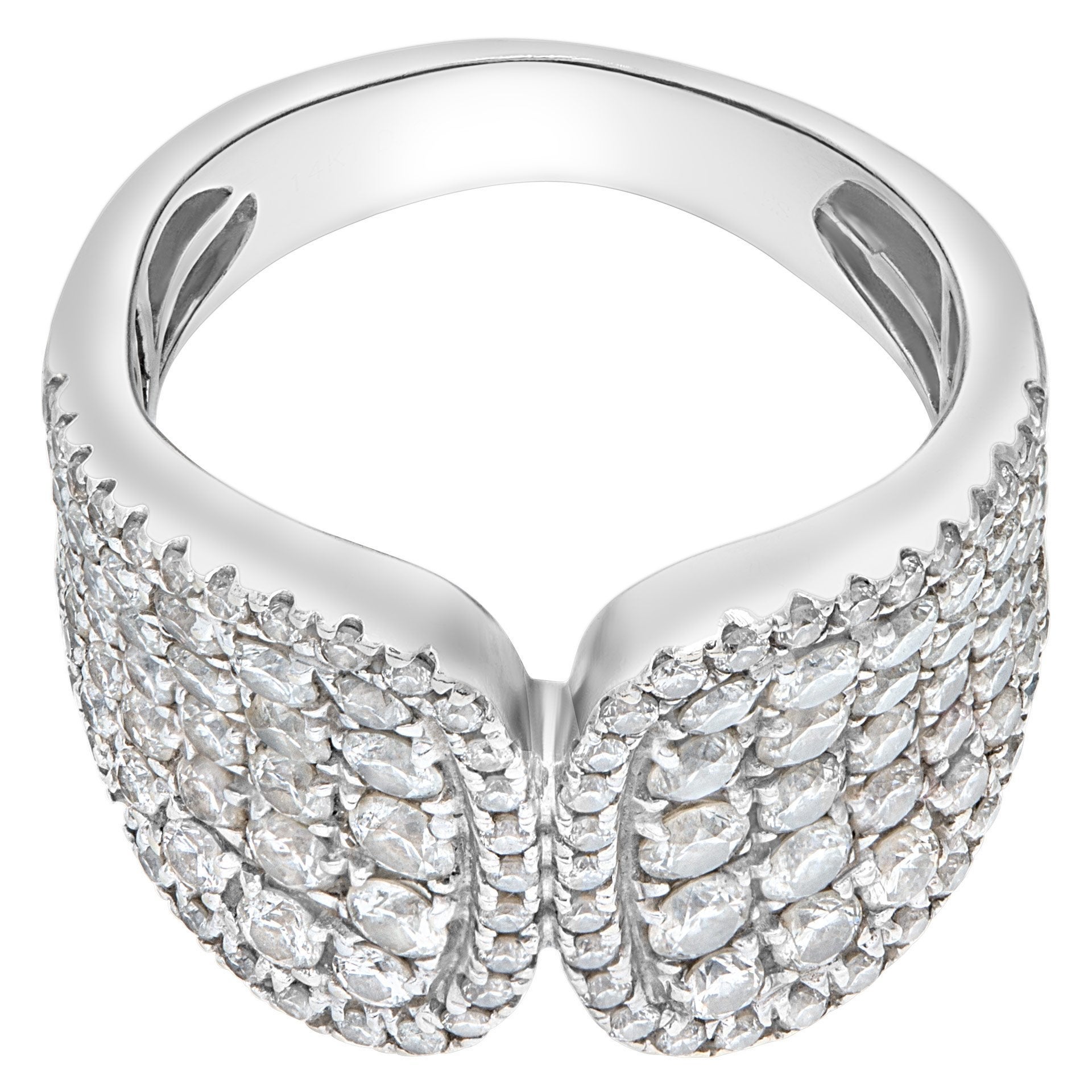 Bague en or blanc 14 carats avec plus de 1,50 carats de diamants taille brillant rond G-H en vente