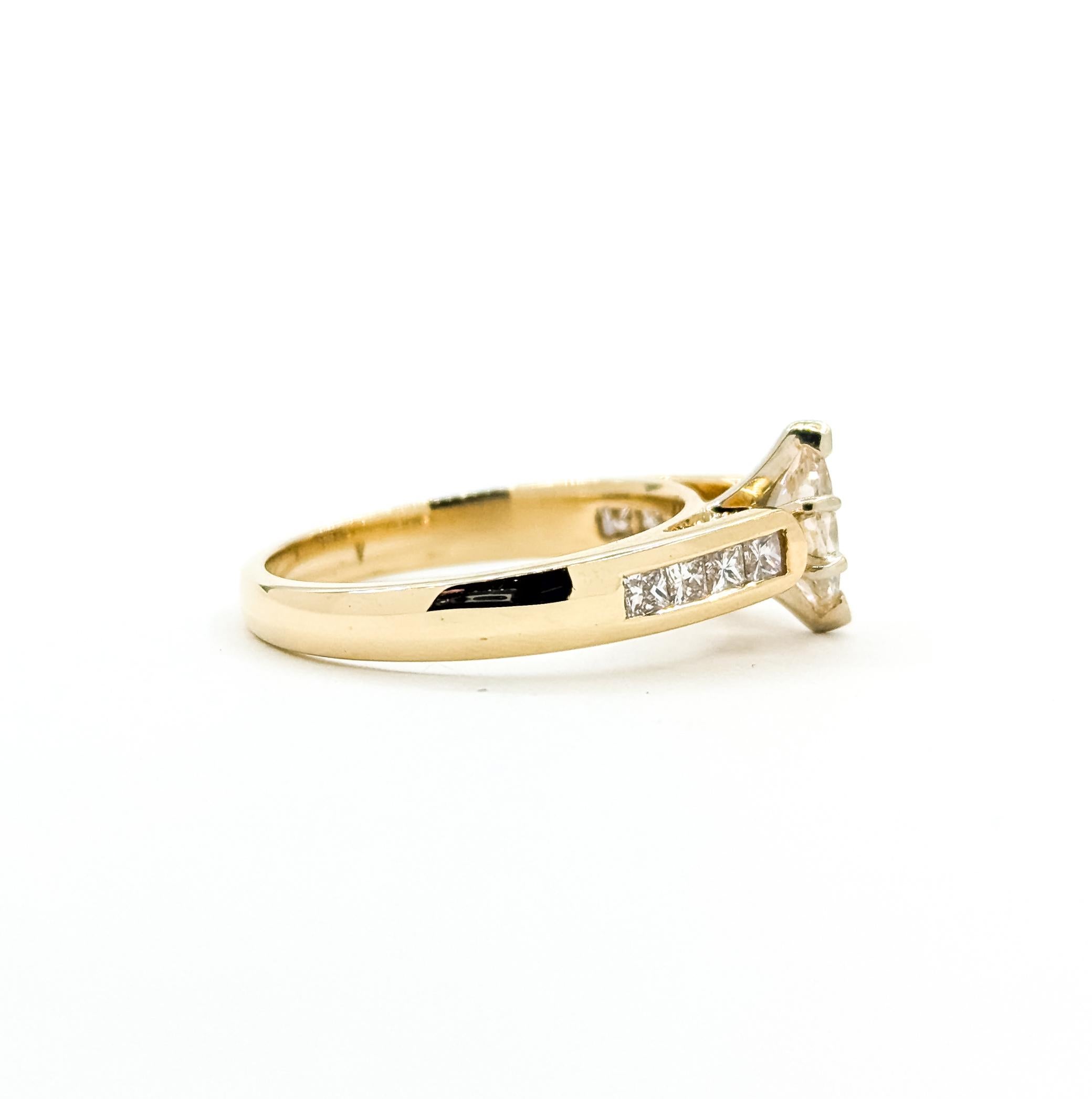Bague en or jaune 14k avec diamant en vente 1