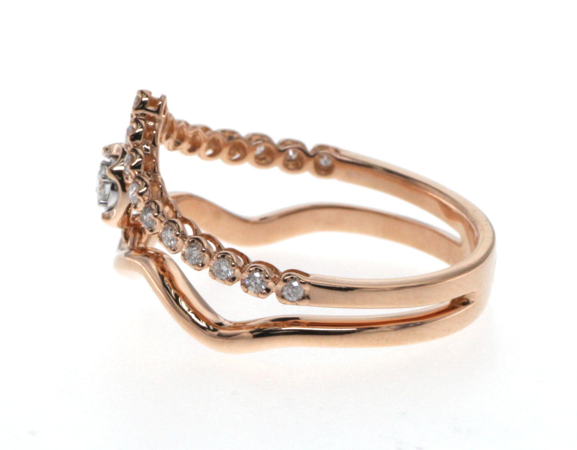Diamond Ring in 18 Karat Rose Gold For Sale 1
