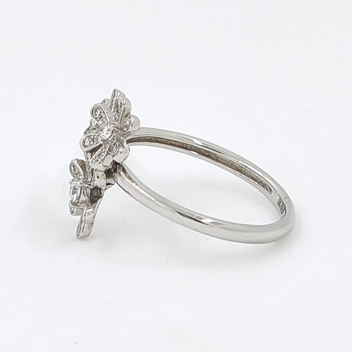 Contemporary 18K White Gold Floral Cluster Diamond Ring – 0.29 Carats For Sale