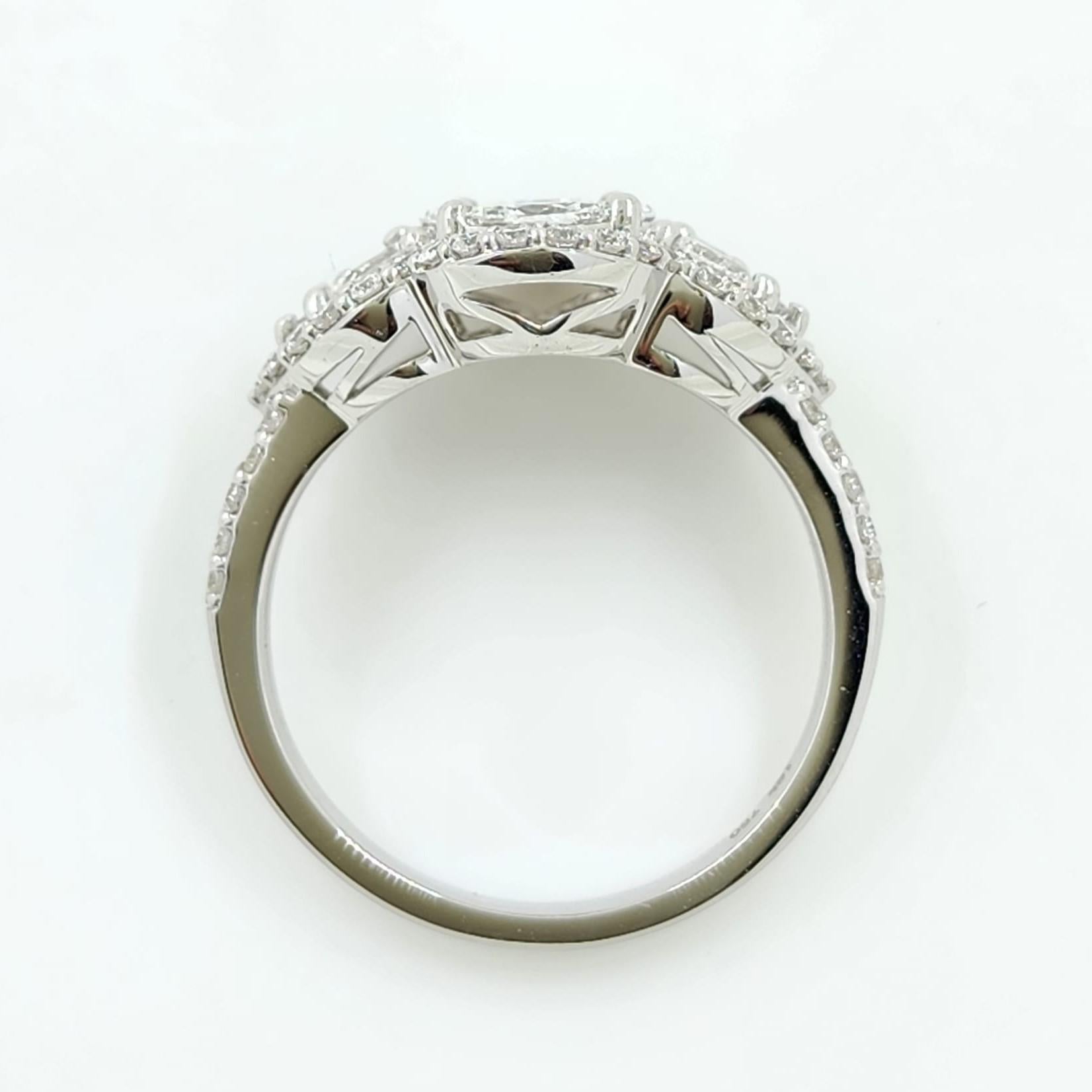 Women's 1.31Carat illusion Diamond Oval Shape Ring in 18 Karat White Gold For Sale