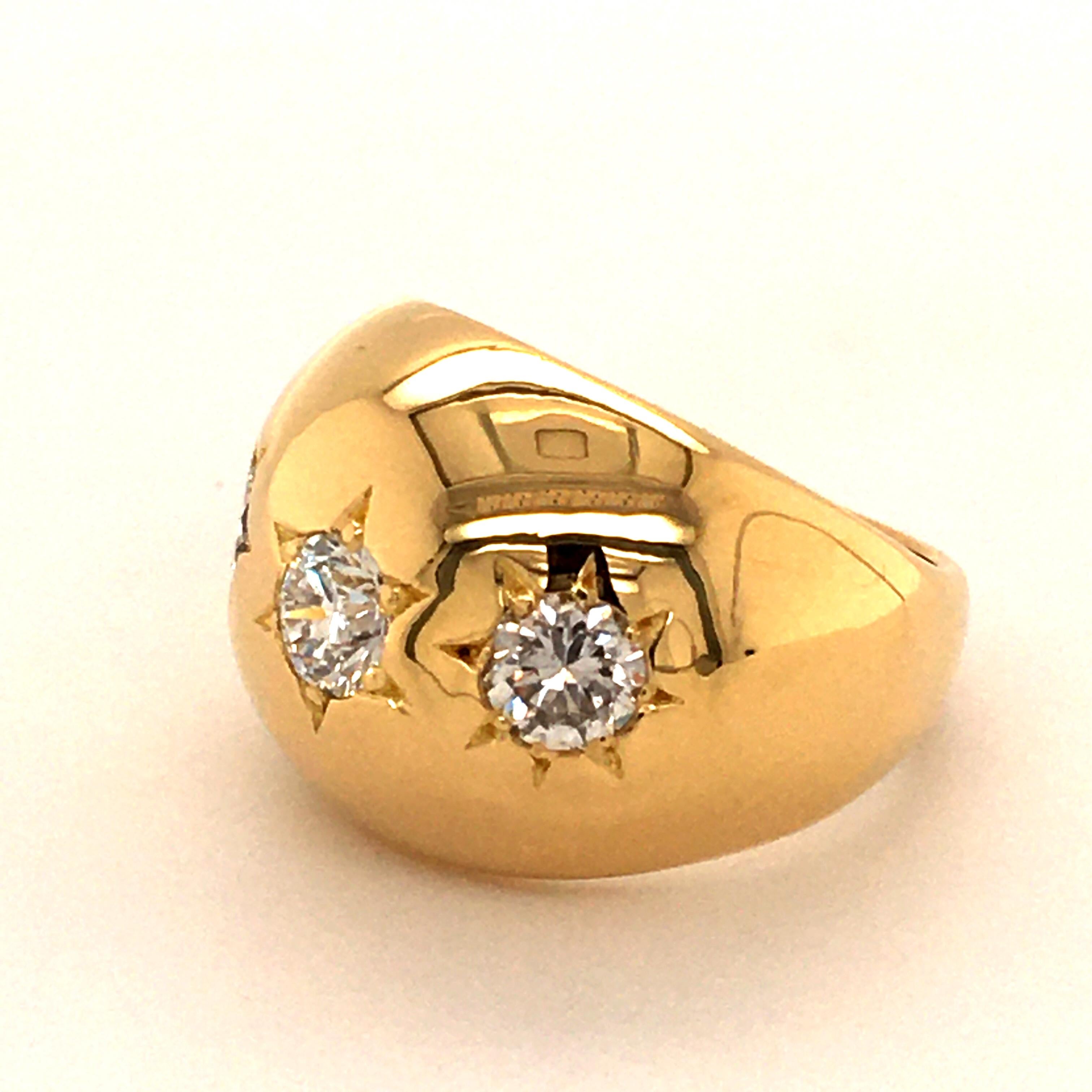 Diamond Ring in 18 Karat Yellow Gold In Excellent Condition In Lucerne, CH