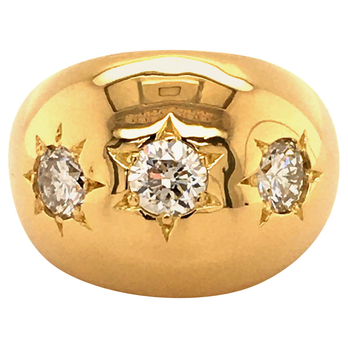 Diamond Ring in 18 Karat Yellow Gold