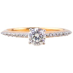 Diamond Ring in 18 Karat Yellow Gold