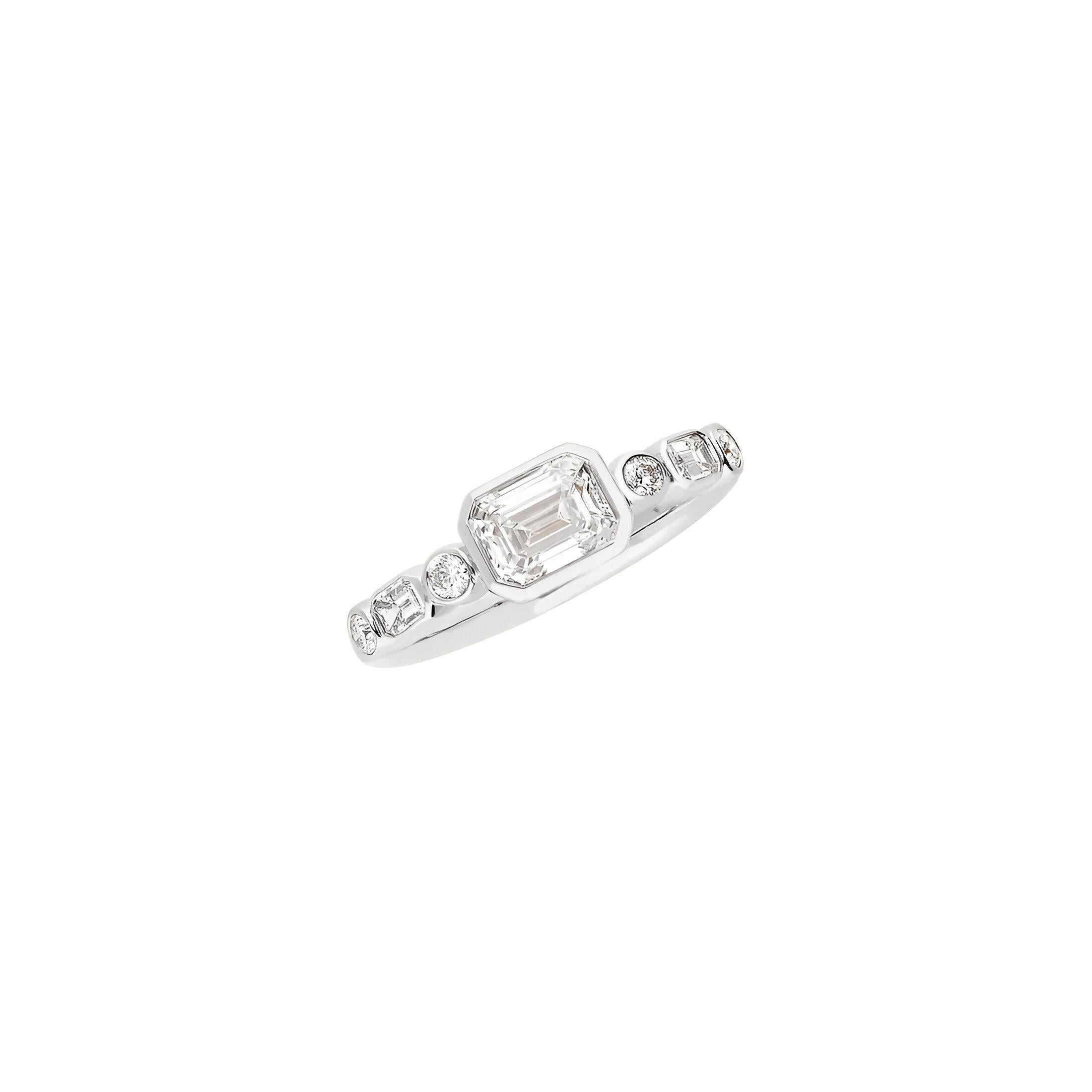 Diamantring aus 18kt Weißgold, 1,36 Karat (Smaragdschliff)
