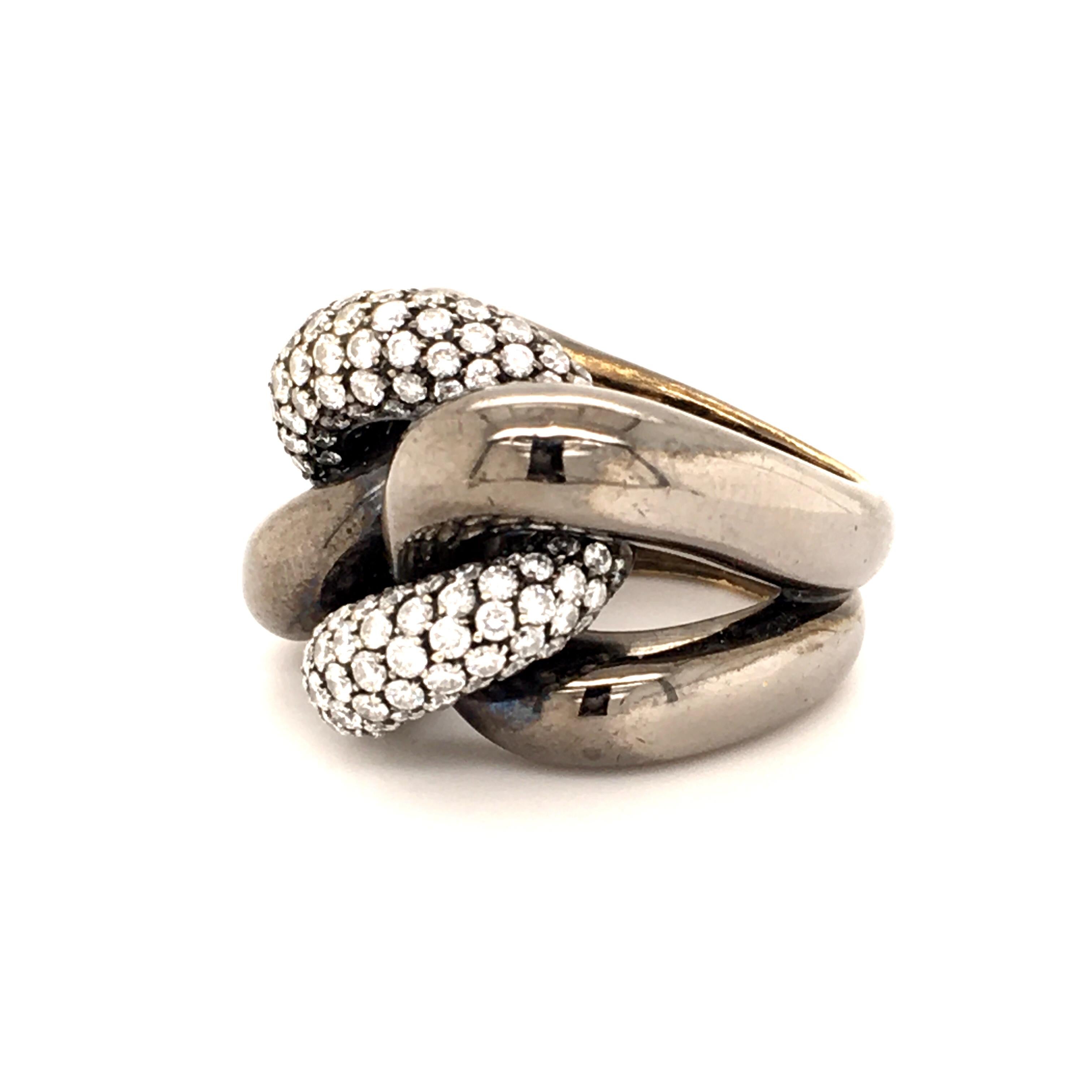 Women's or Men's Diamond Ring in Blackened 18 Karat Rose and White Gold For Sale