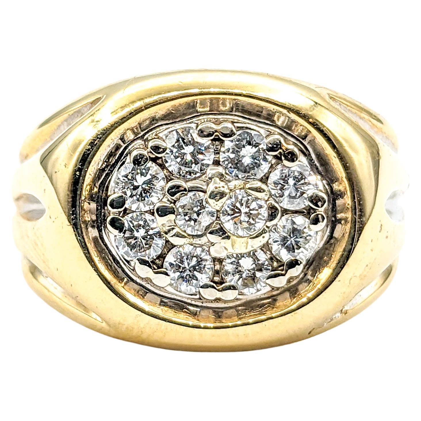 Diamond Ring In Yellow Gold For Sale