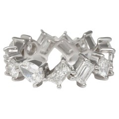 Diamantring Multi Shape Smaragdschliff Weißgold Ewigkeitsring Hochzeitsband