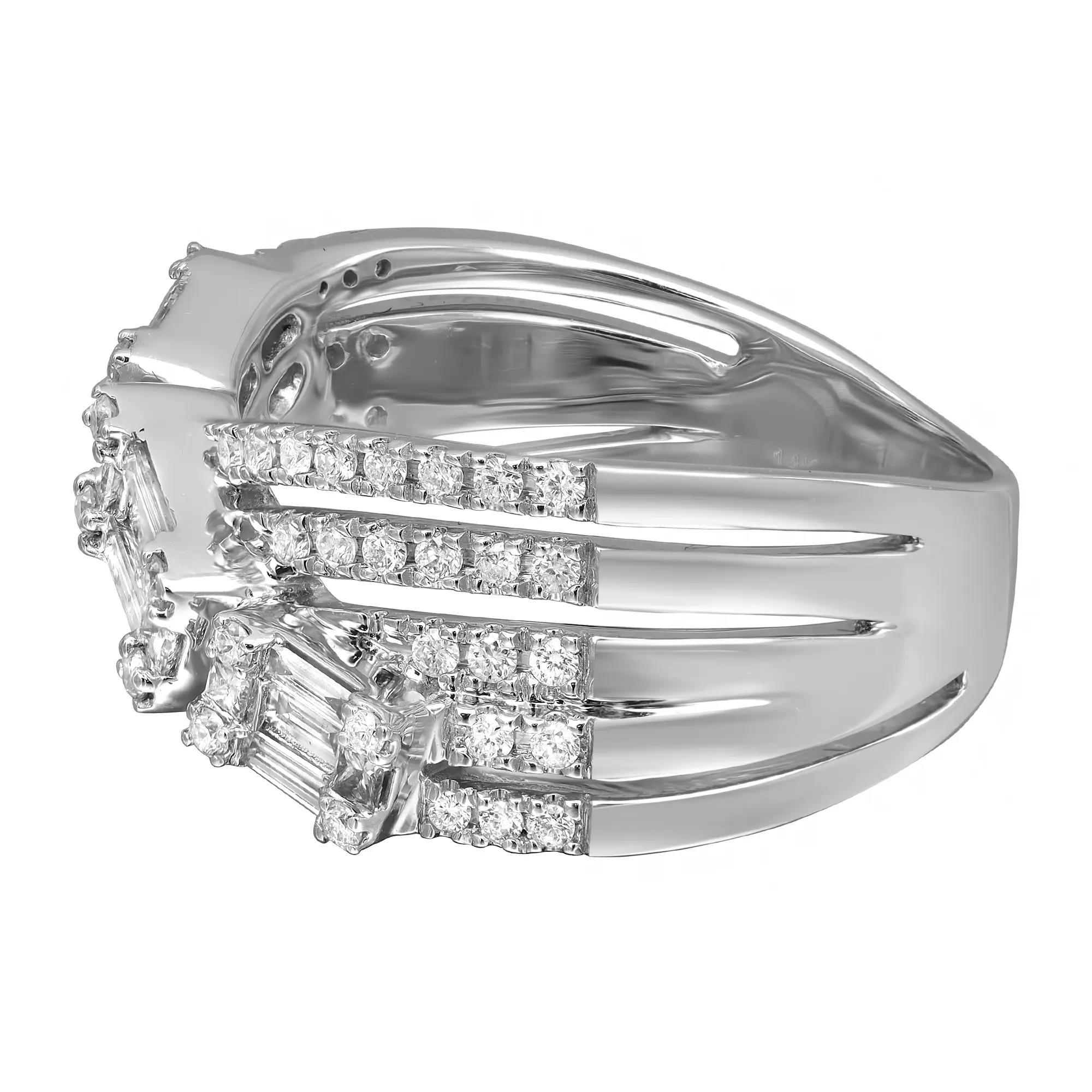 Modern Diamond Ring Round & Baguette Cut 14K White Gold 0.75Cttw For Sale