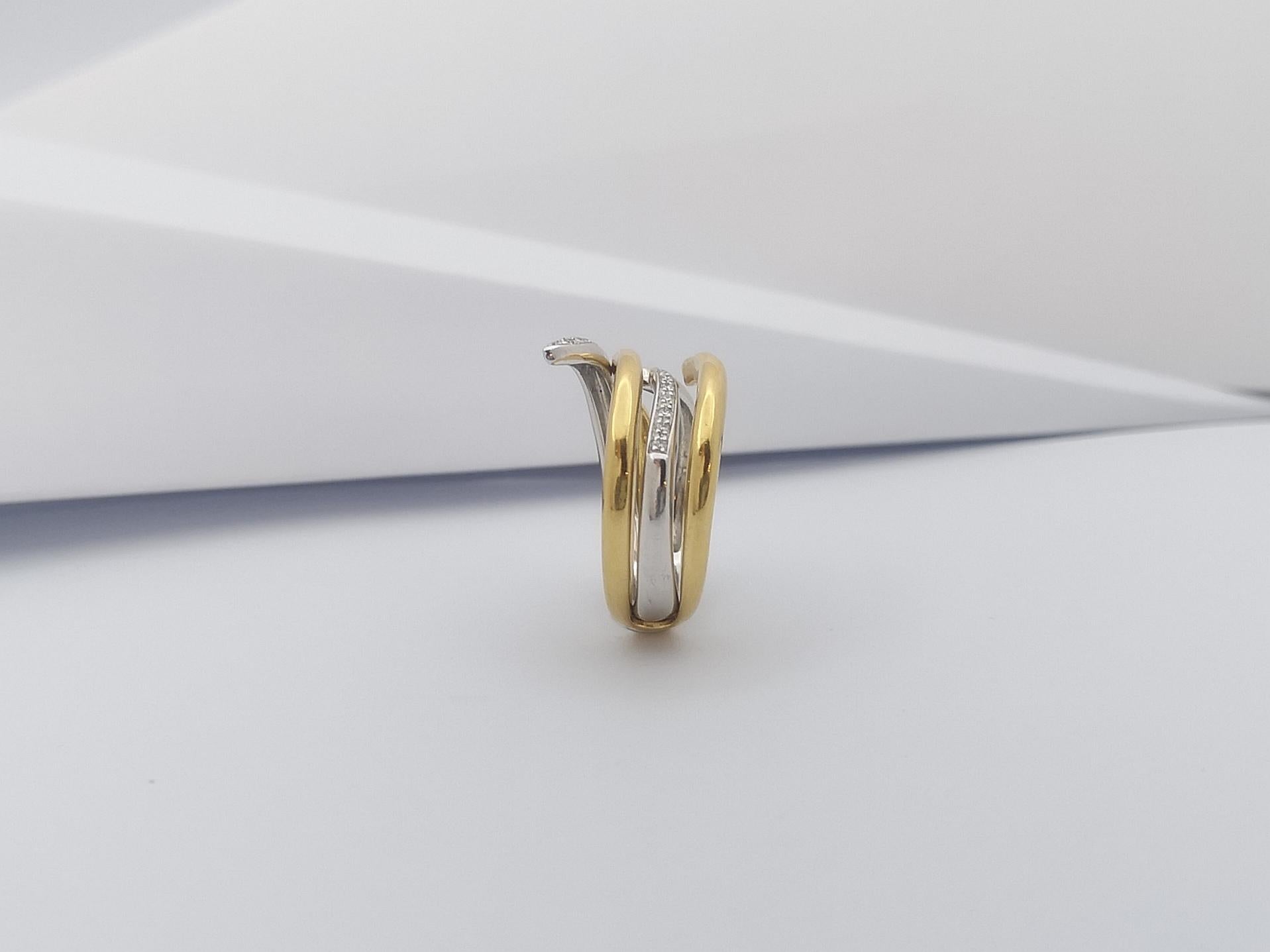 Diamond Ring Set in 18 Karat Gold Settings by Kavant & Sharart For Sale 8