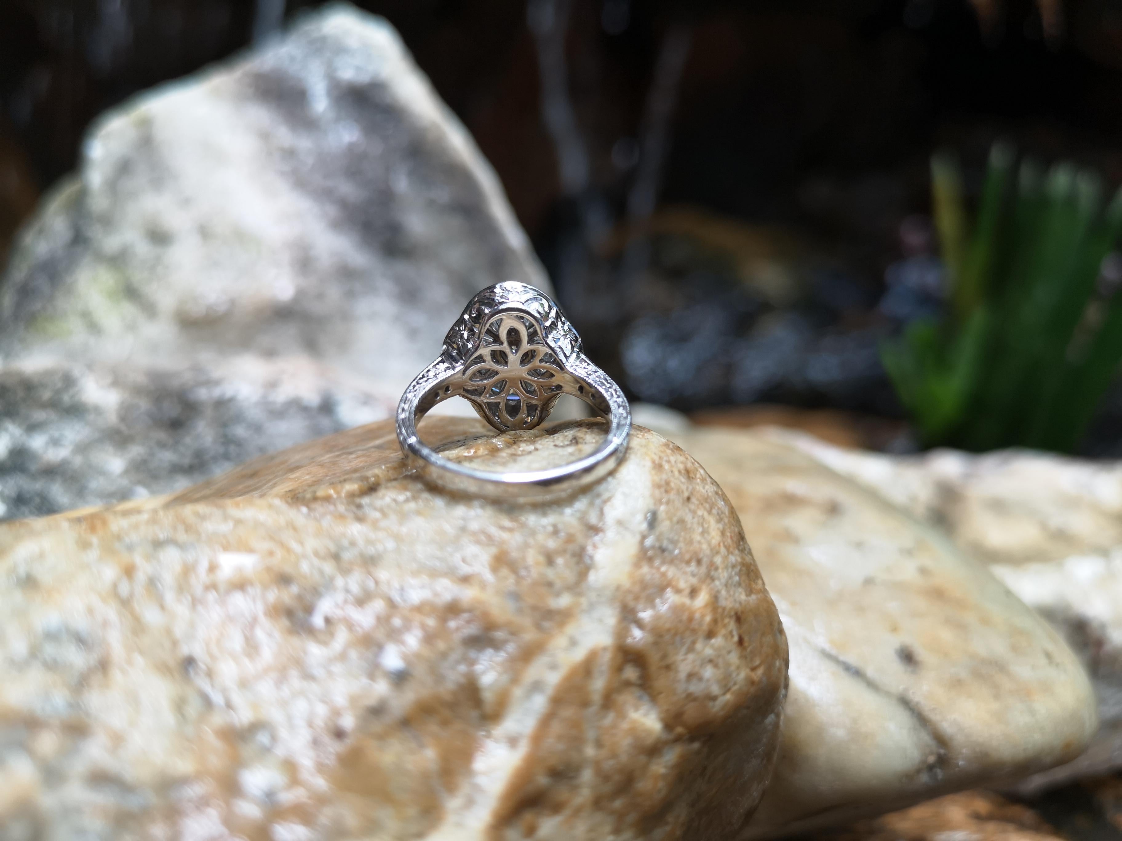 Mixed Cut Diamond Ring Set in 18 Karat White Gold For Sale